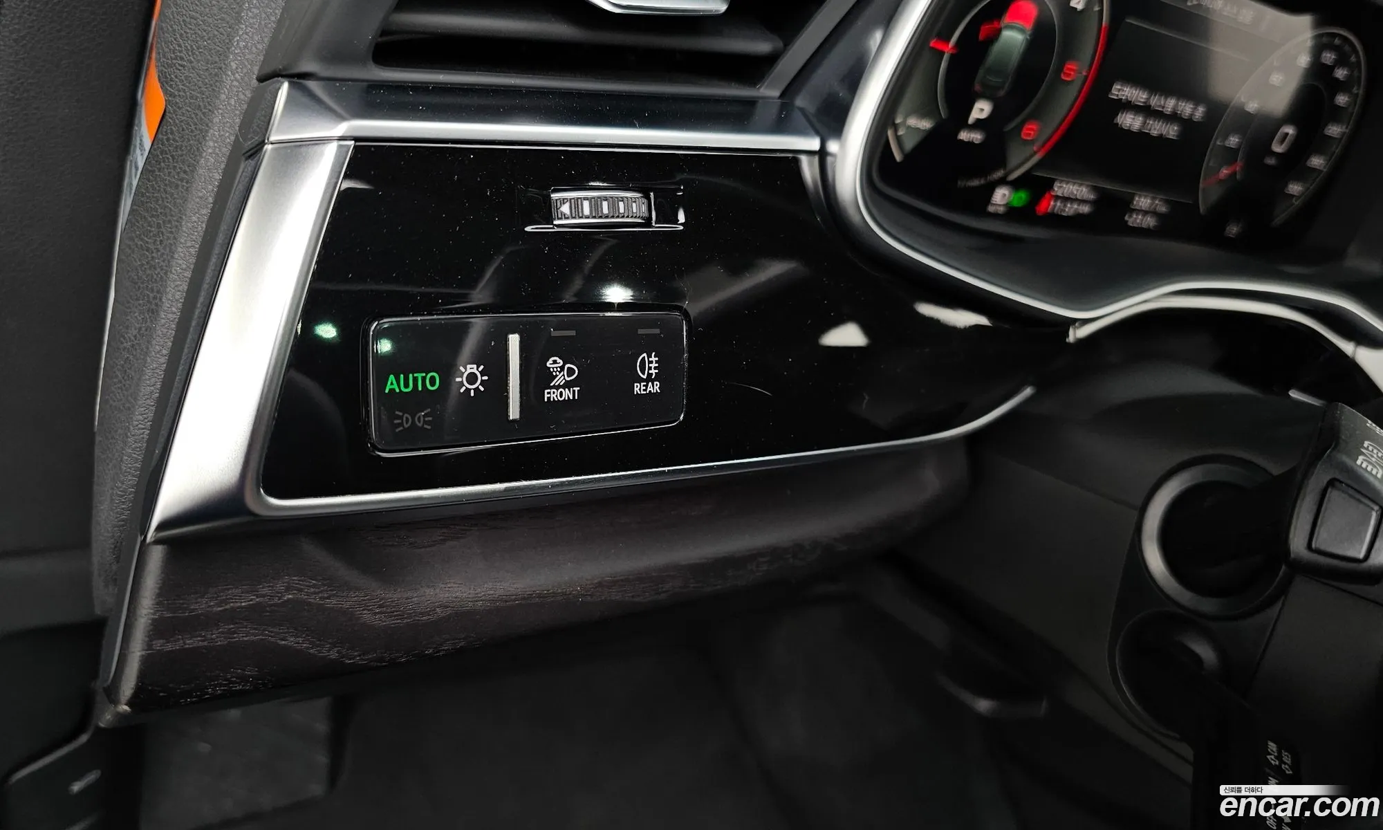 Audi Q7 2022 WAUZZZ4M8ND023828 — 29