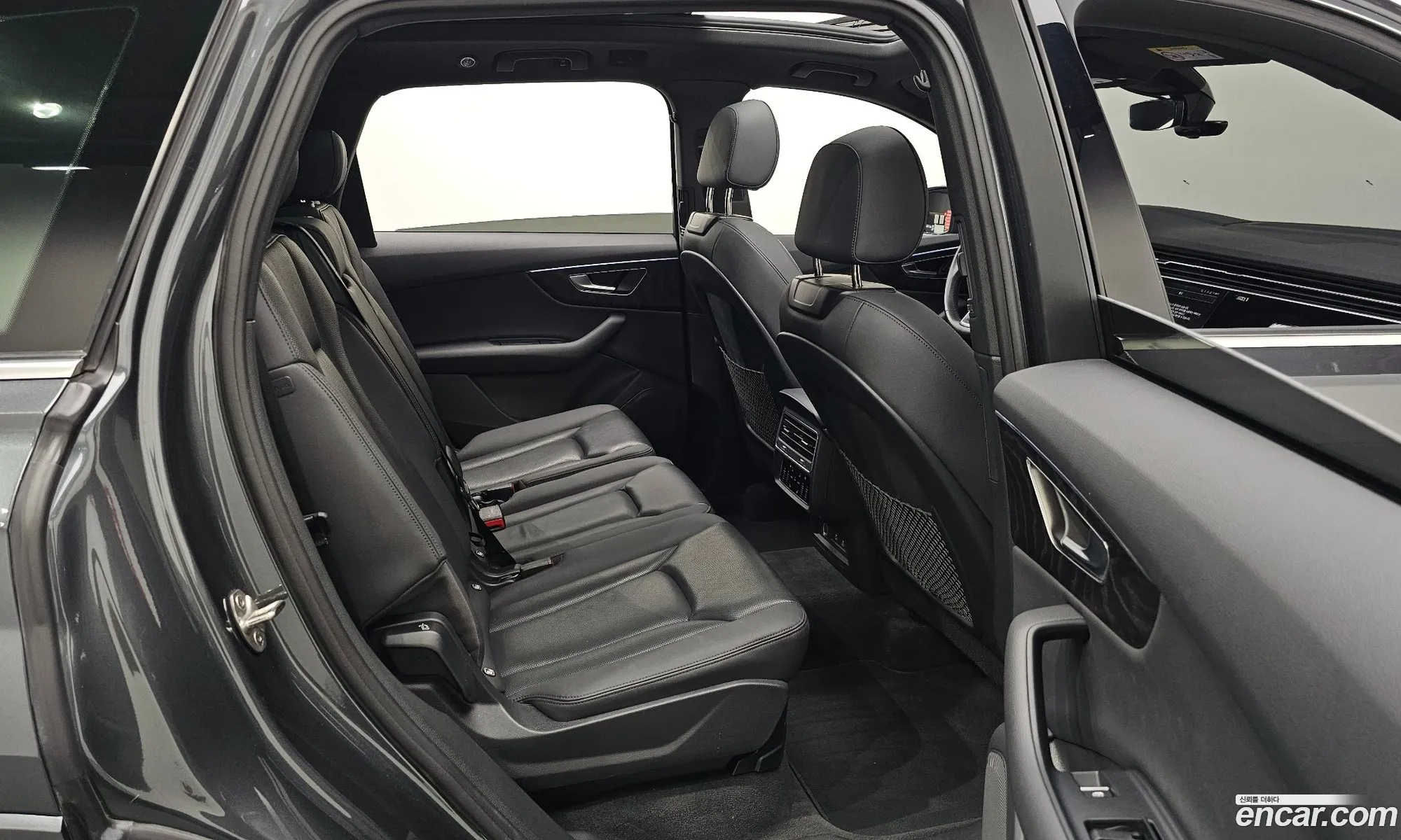 Audi Q7 2022 WAUZZZ4M8ND023828 — 34