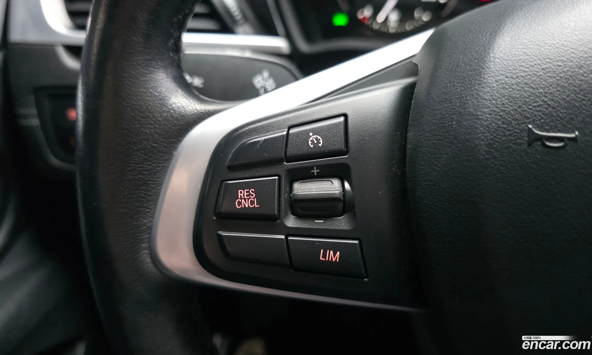 BMW X2 2021 WBA11DF09M5S99140 — 12