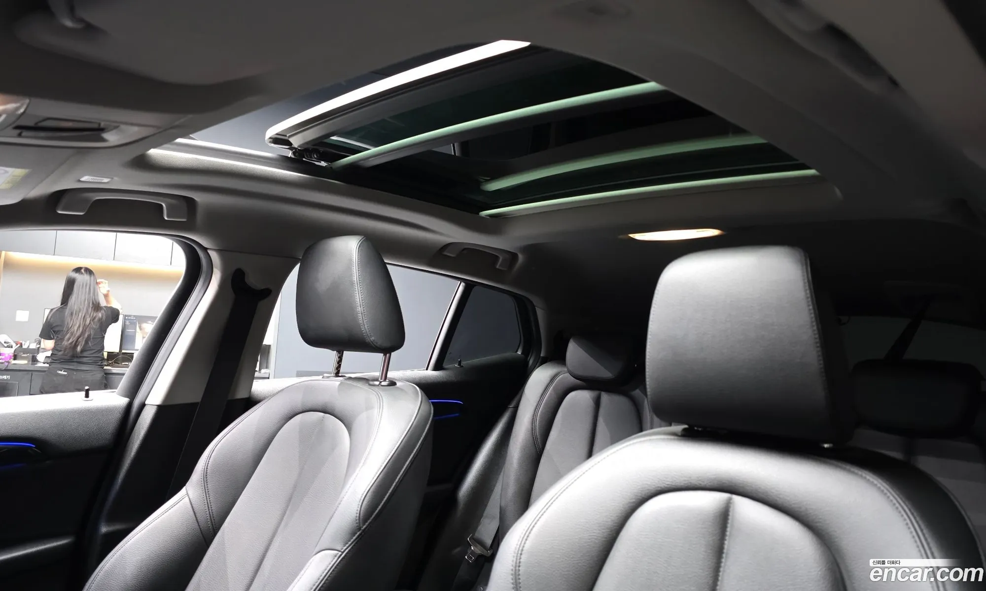 BMW X2 2021 WBA11DF09M5S99140 — 5