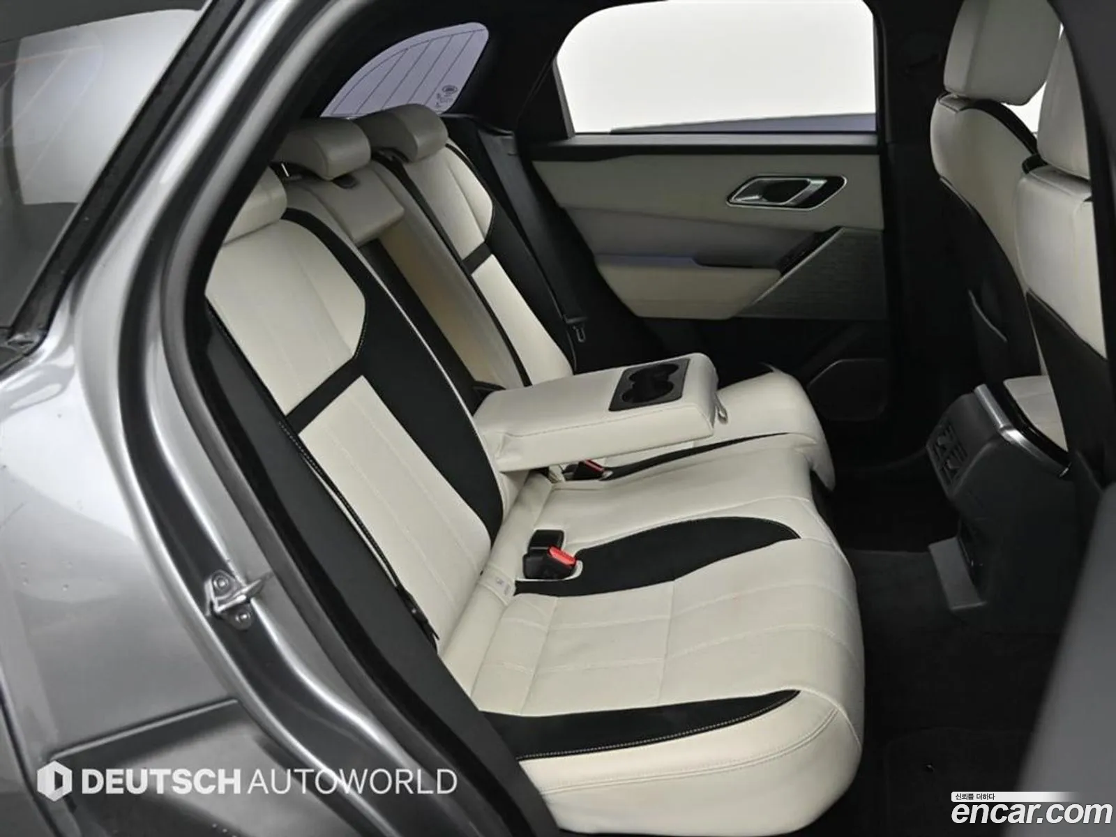 Land Rover Range Rover Velar 2017 — 2