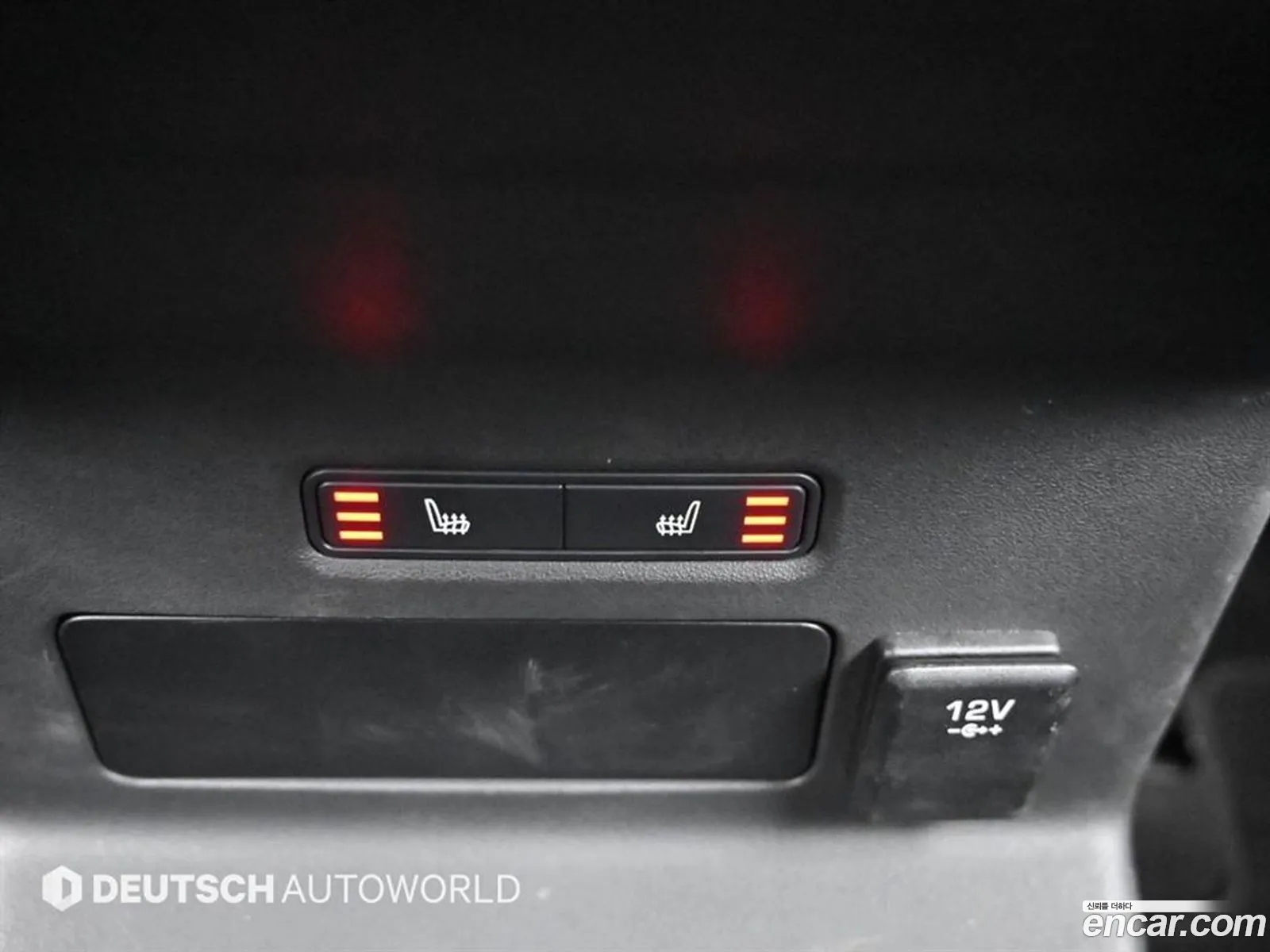 Land Rover Range Rover Velar 2017 — 16