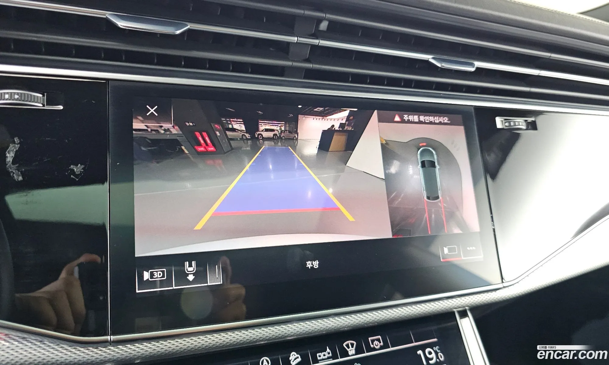 Audi Q8 2020 WAUZZZF1XLD019537 — 9