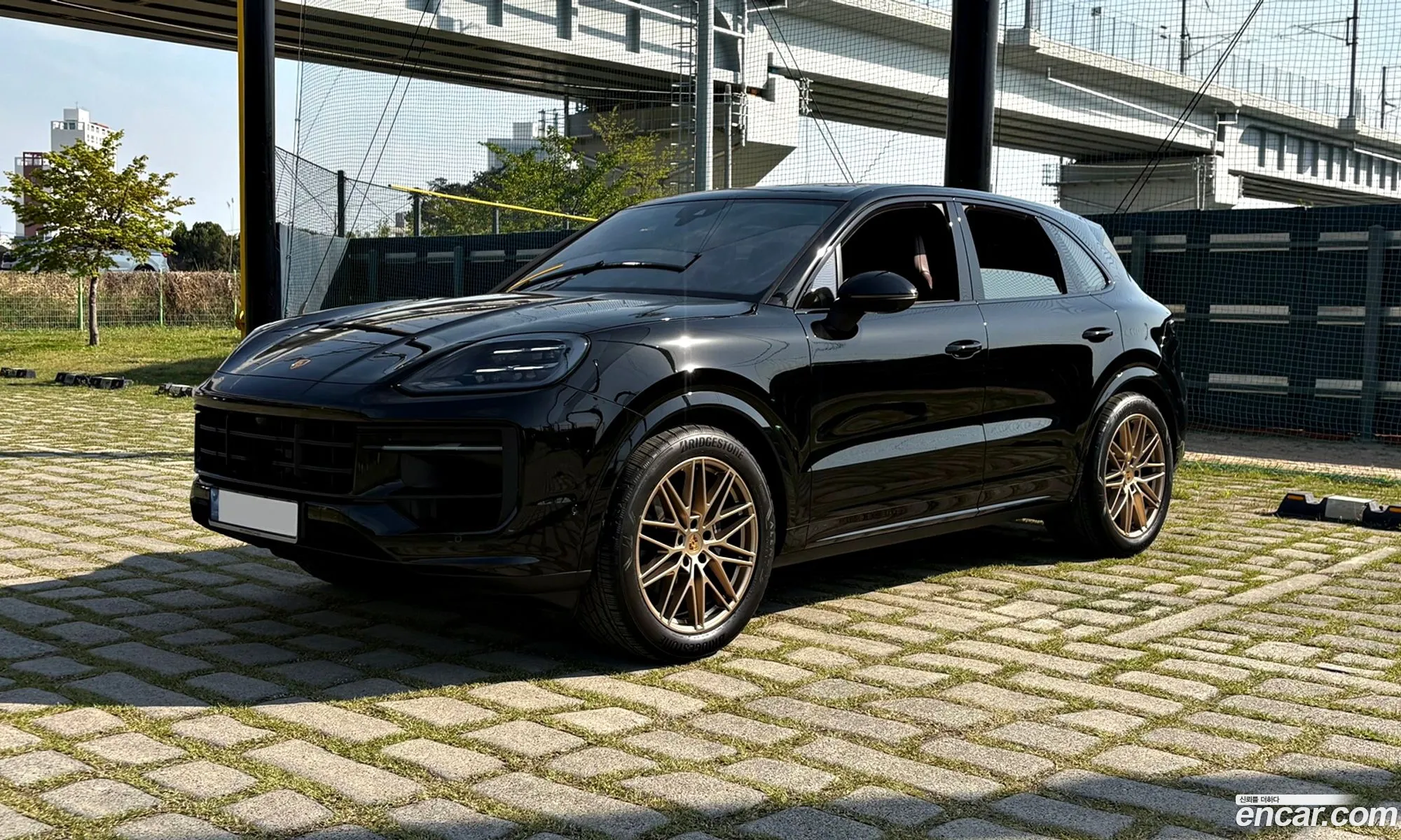 Porsche Cayenne 2024 — 16