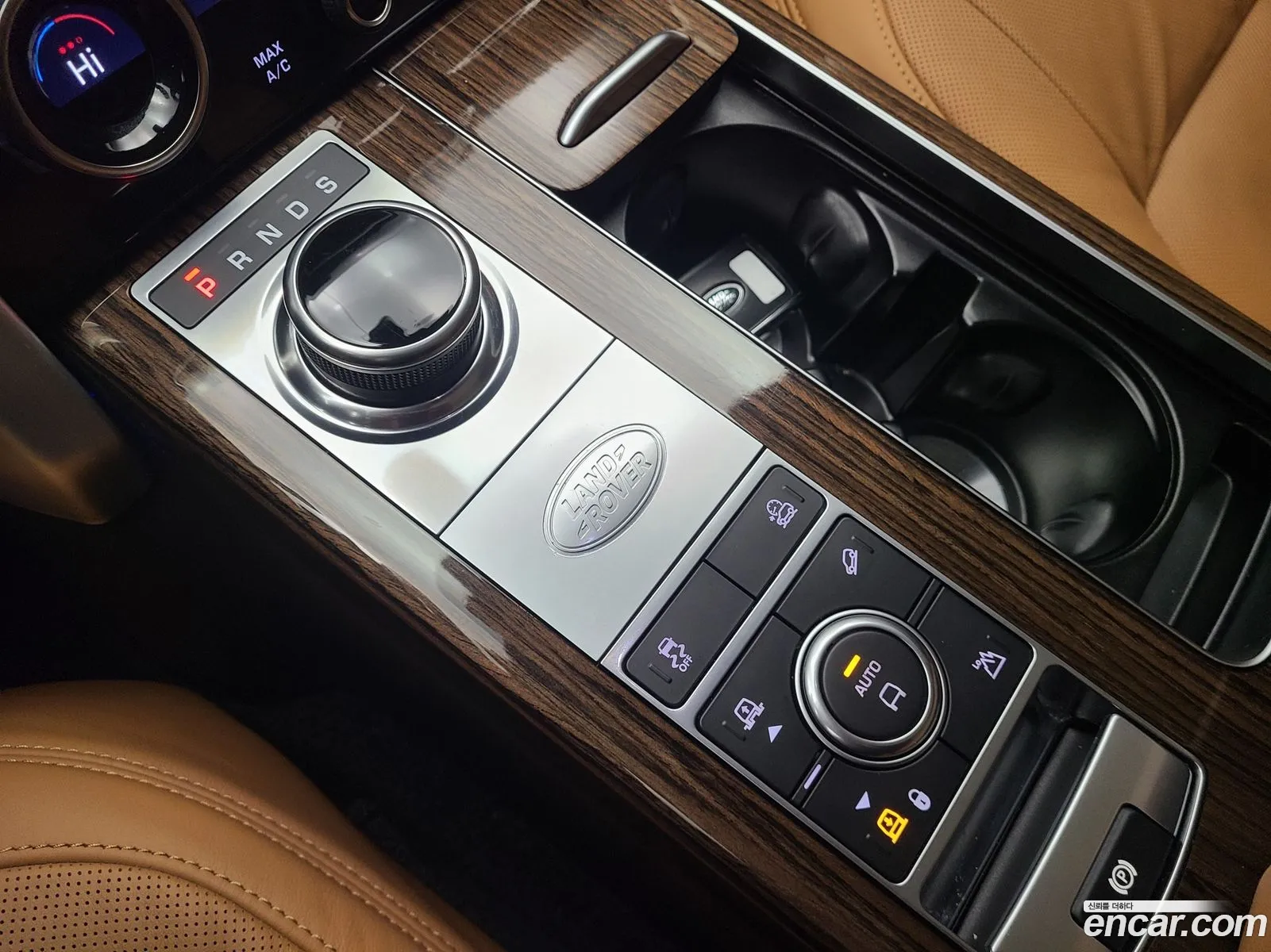 Land Rover Range Rover 2021 — 17