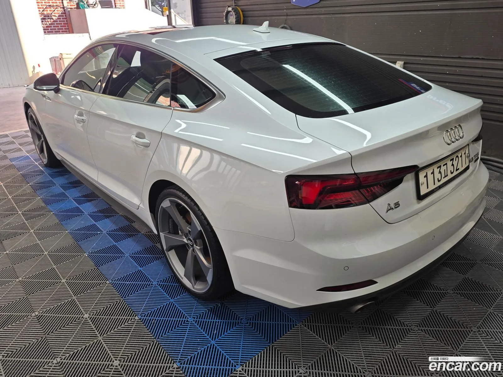 Audi A5 2019 — 17
