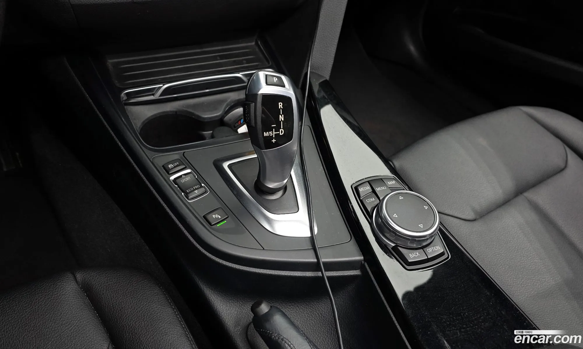 BMW 3 Series 2016 WBA8D1107HK776182 — 8