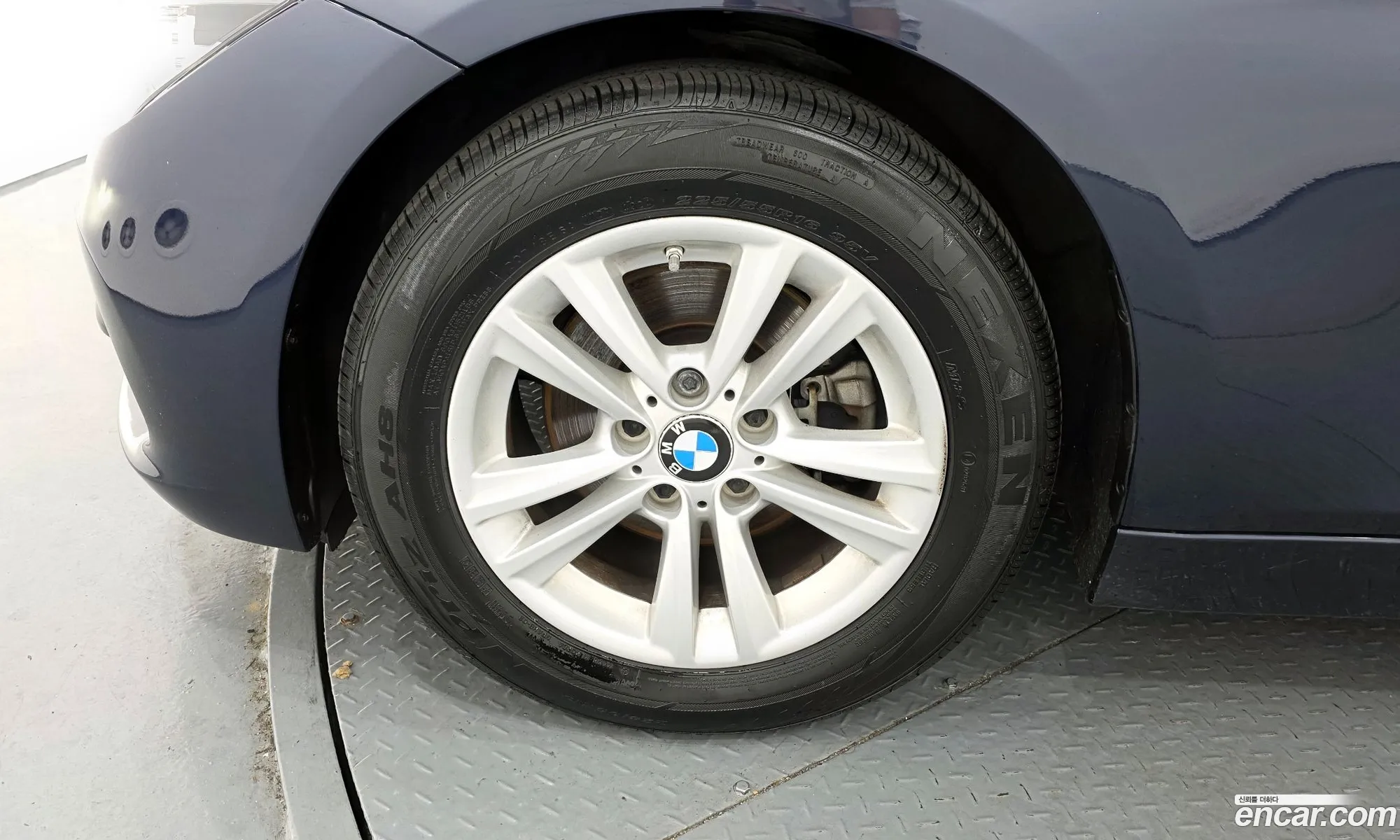BMW 3 Series 2016 WBA8D1107HK776182 — 11
