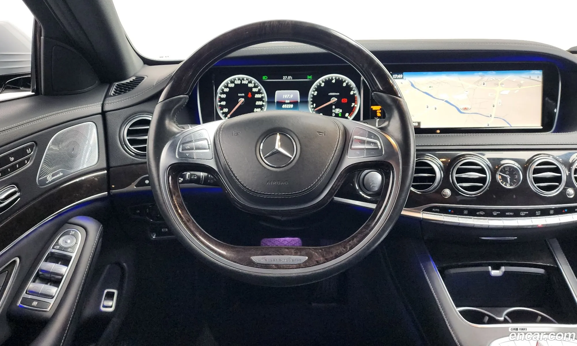 Mercedes-Benz S-Class W222 2014 — 17