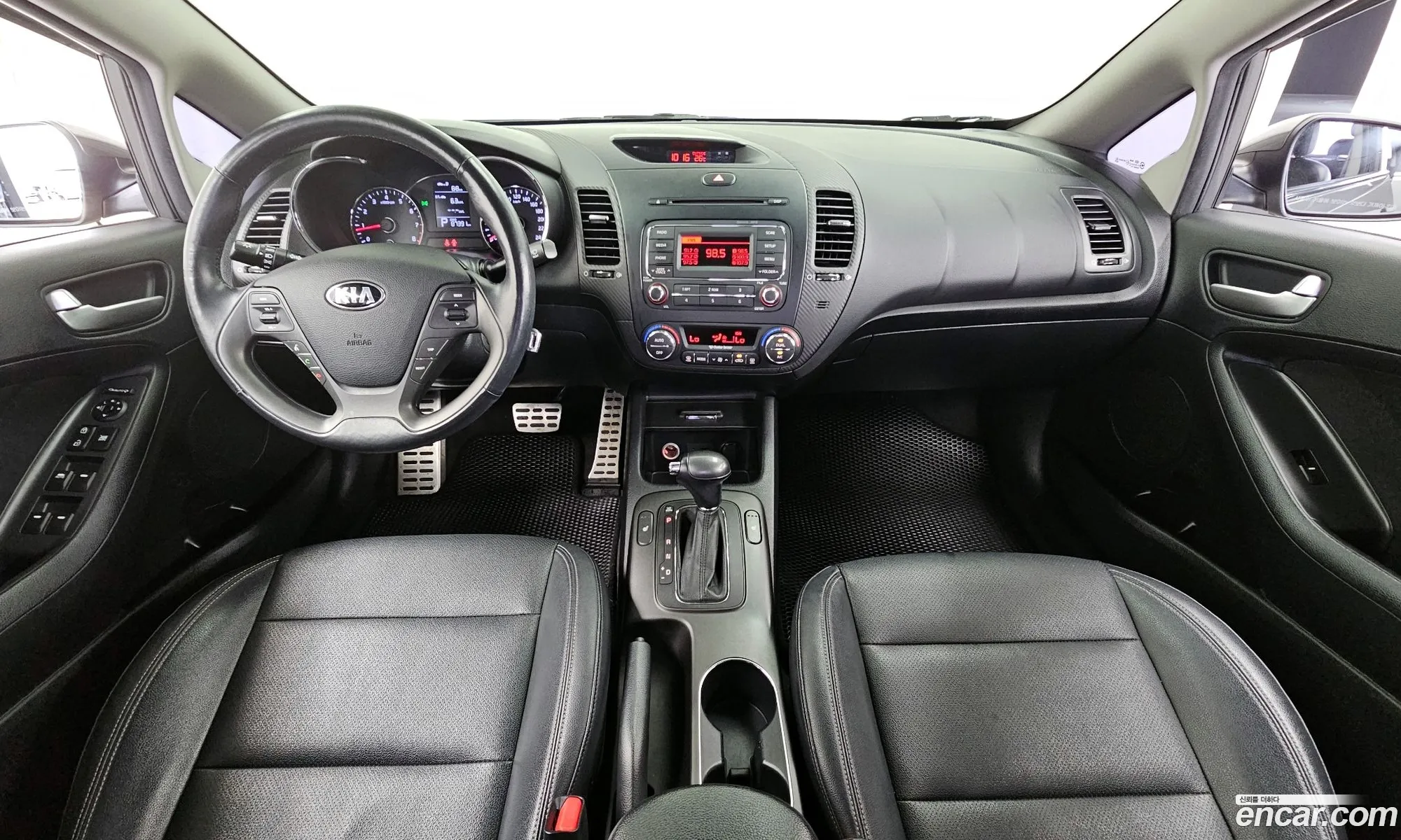 Kia K3 2012 — 3