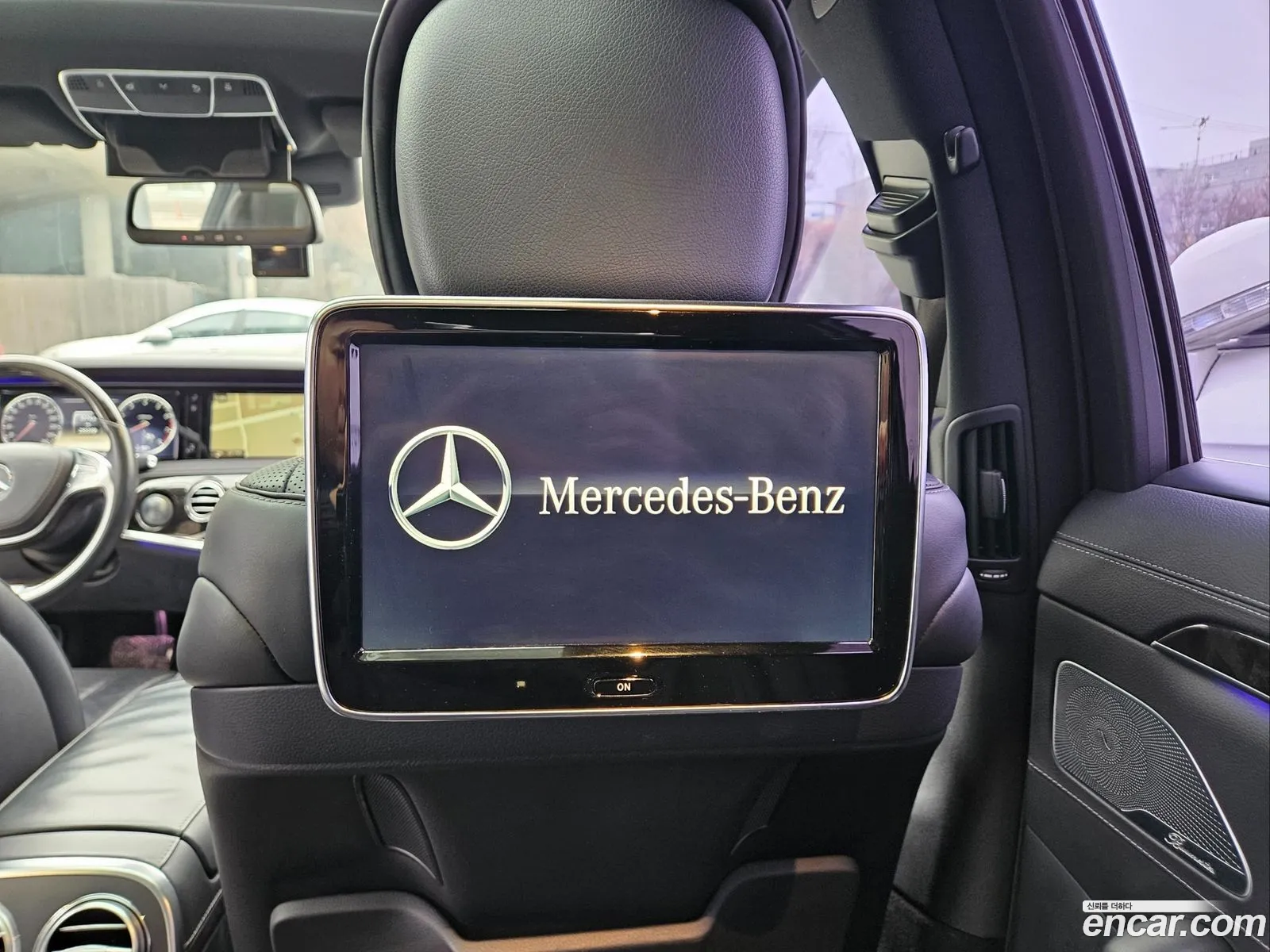 Mercedes-Benz S-Class W222 2014 — 12