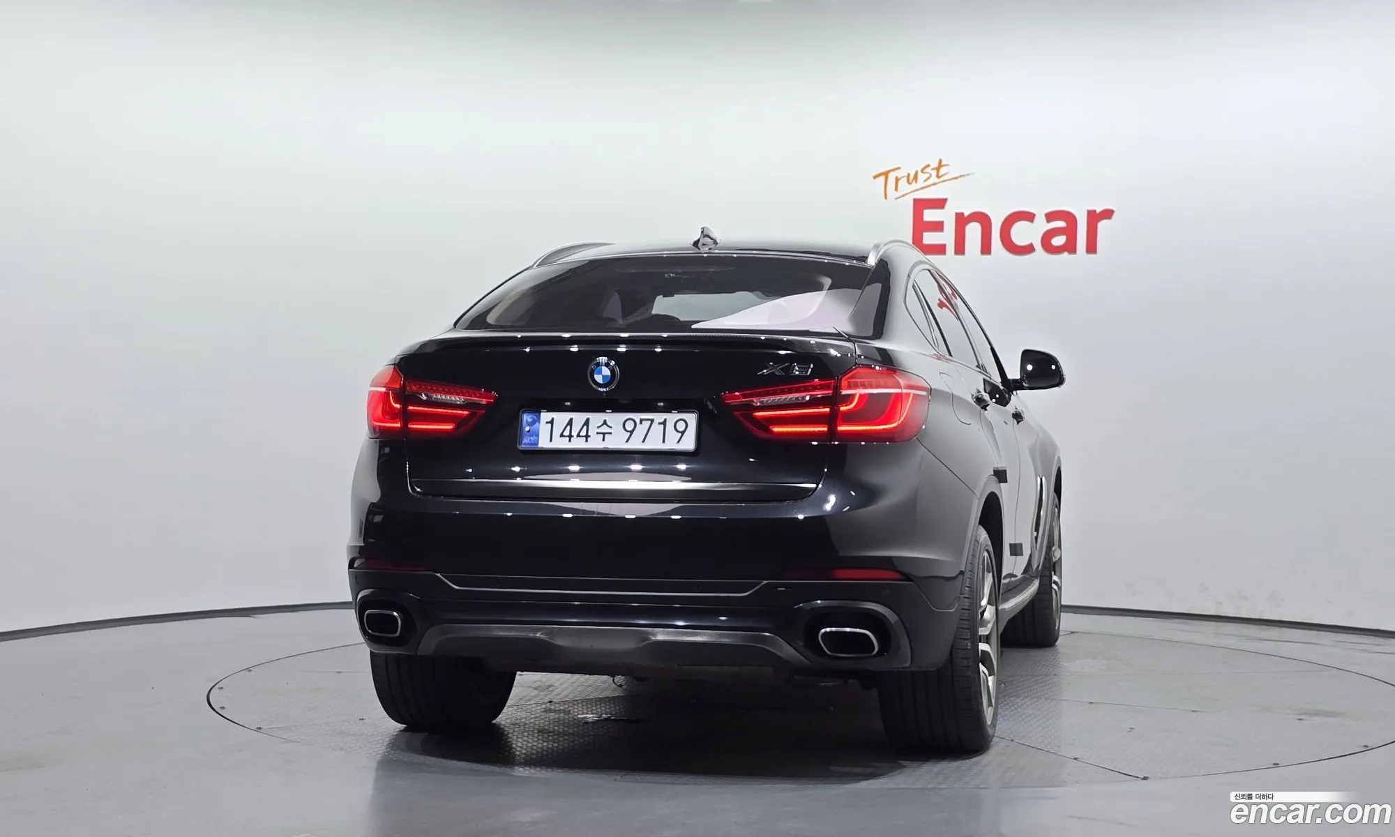BMW X6 2015 — 14