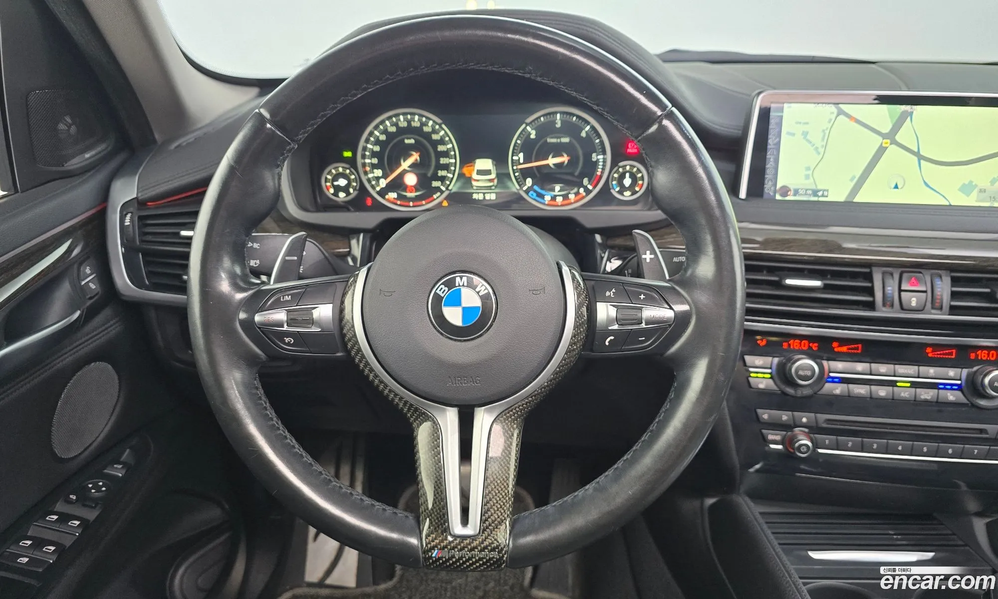 BMW X6 2015 — 13