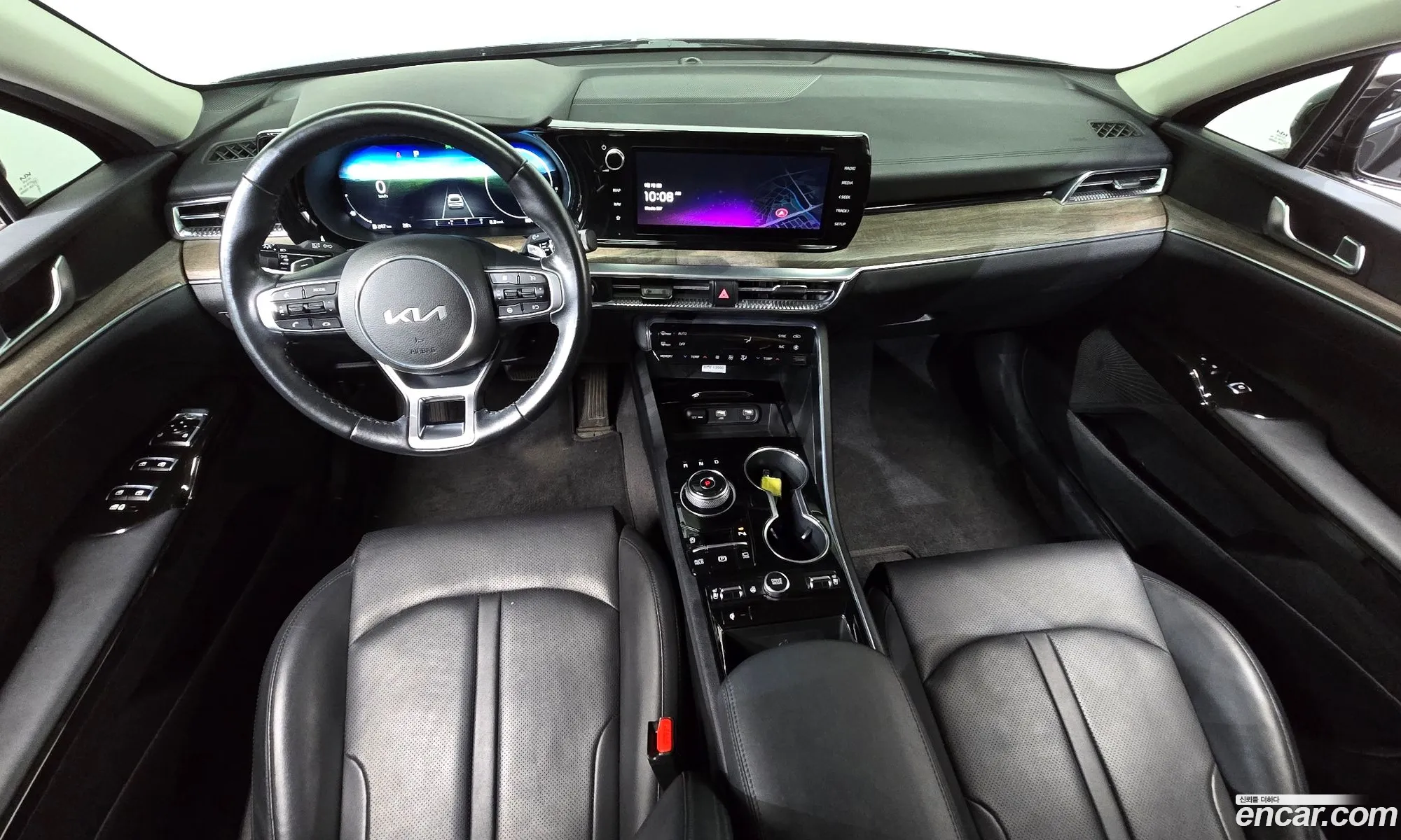 Kia K5 2023 — 2
