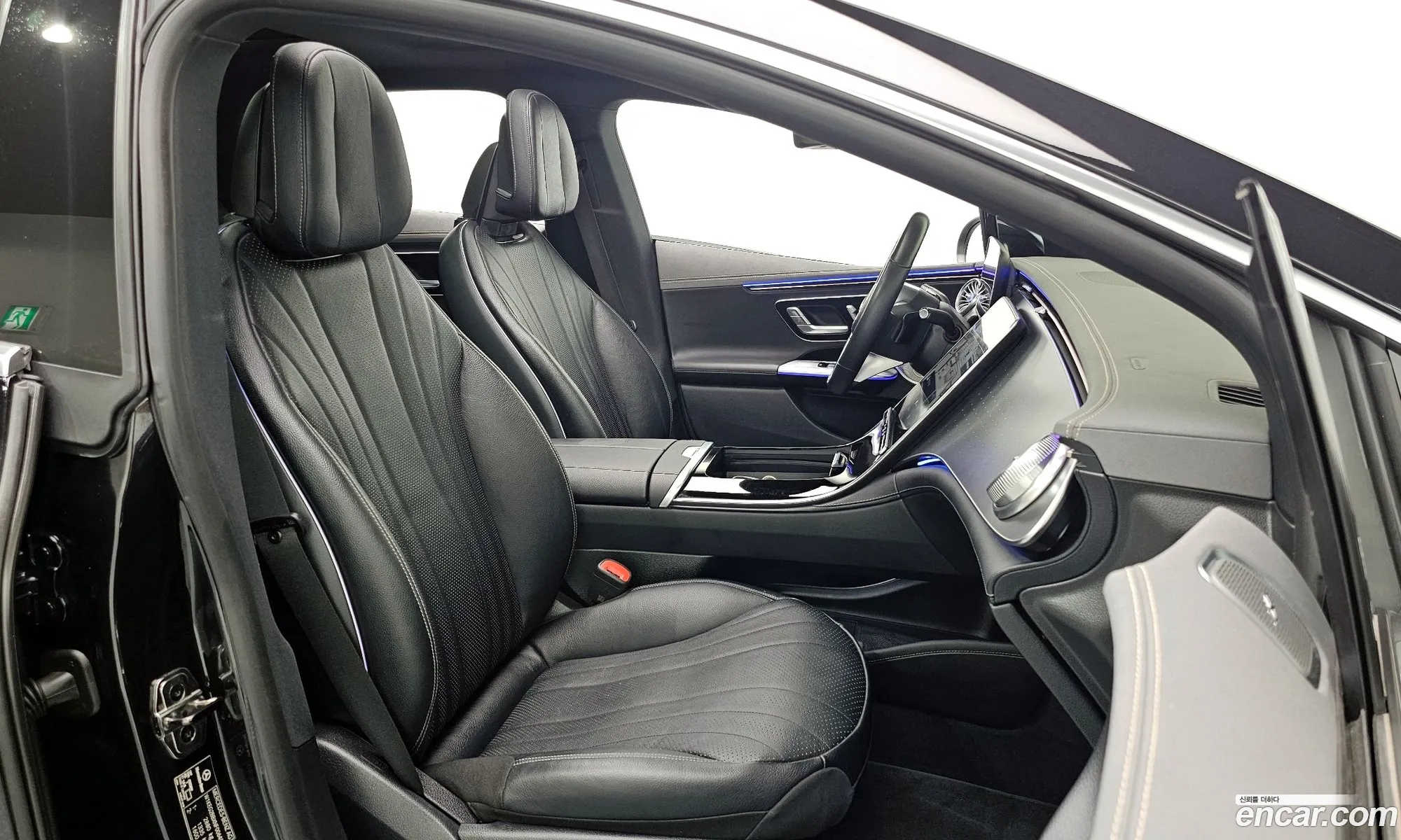Mercedes-Benz EQE V295 2022 — 14
