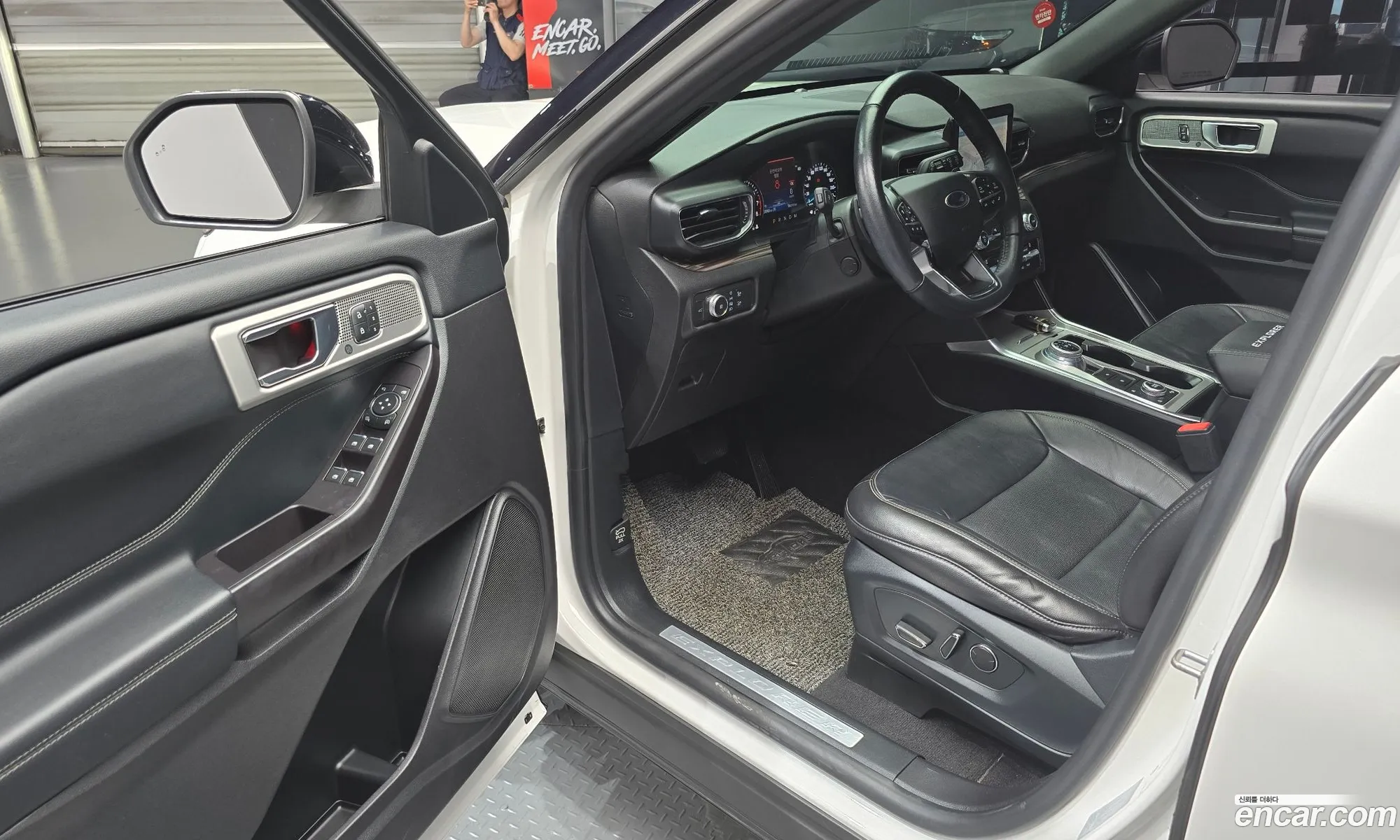 Ford Explorer 6th Gen 2019 1FMSK8FH0LGA73116 — 31