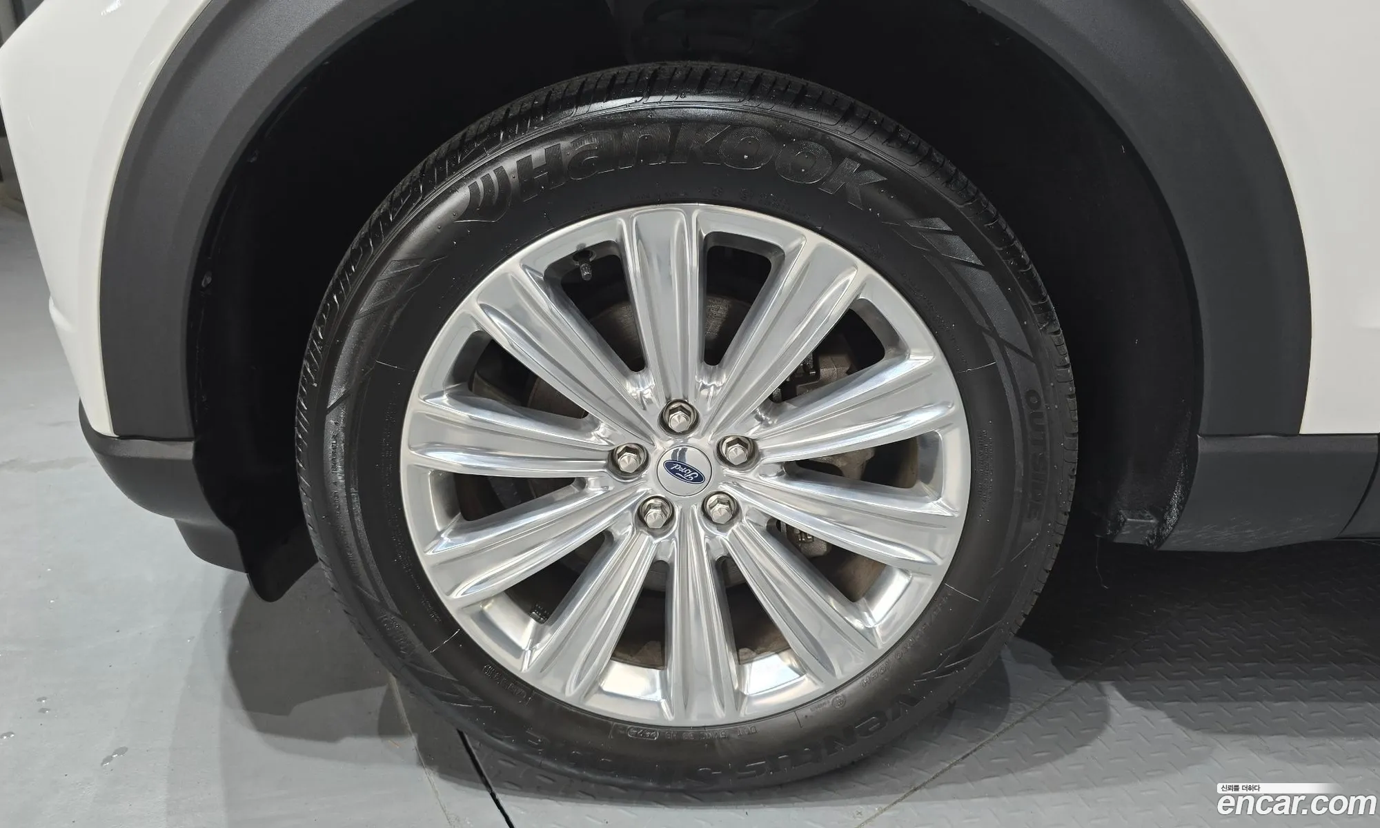 Ford Explorer 6th Gen 2019 1FMSK8FH0LGA73116 — 15