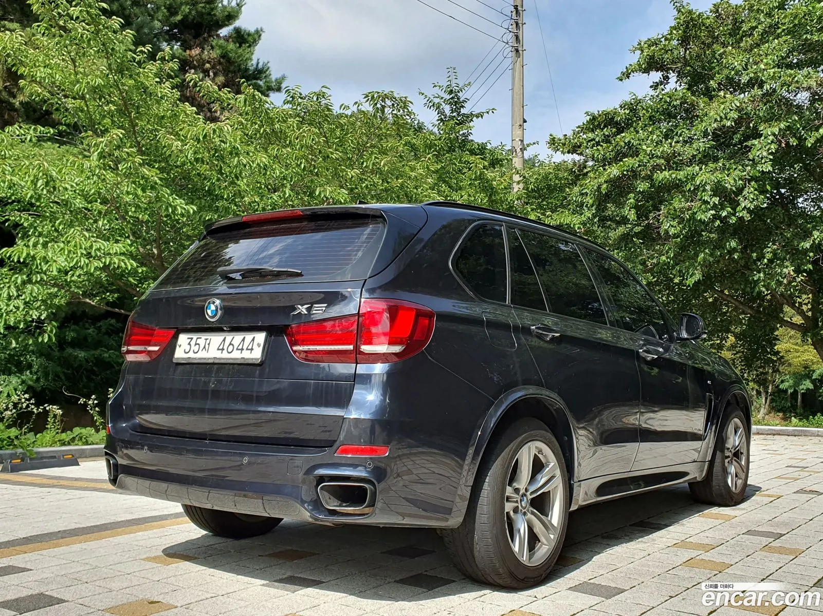 BMW X5 2018 — 2