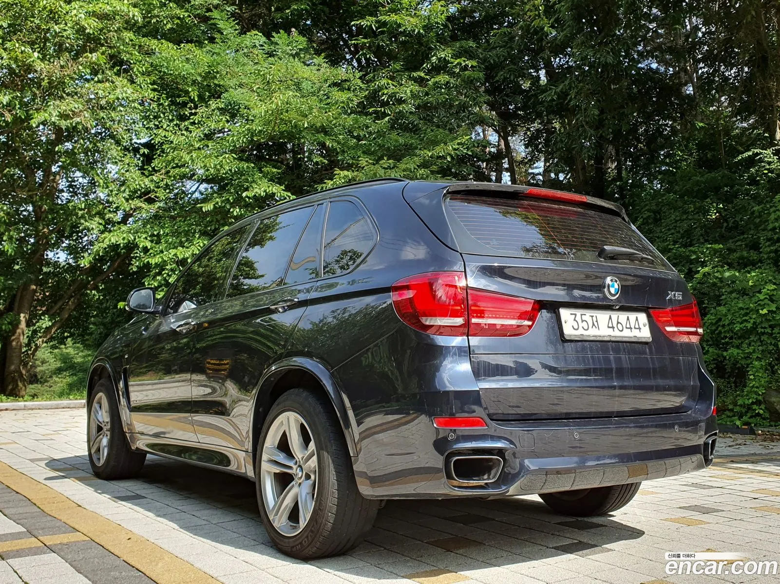 BMW X5 2018 — 12
