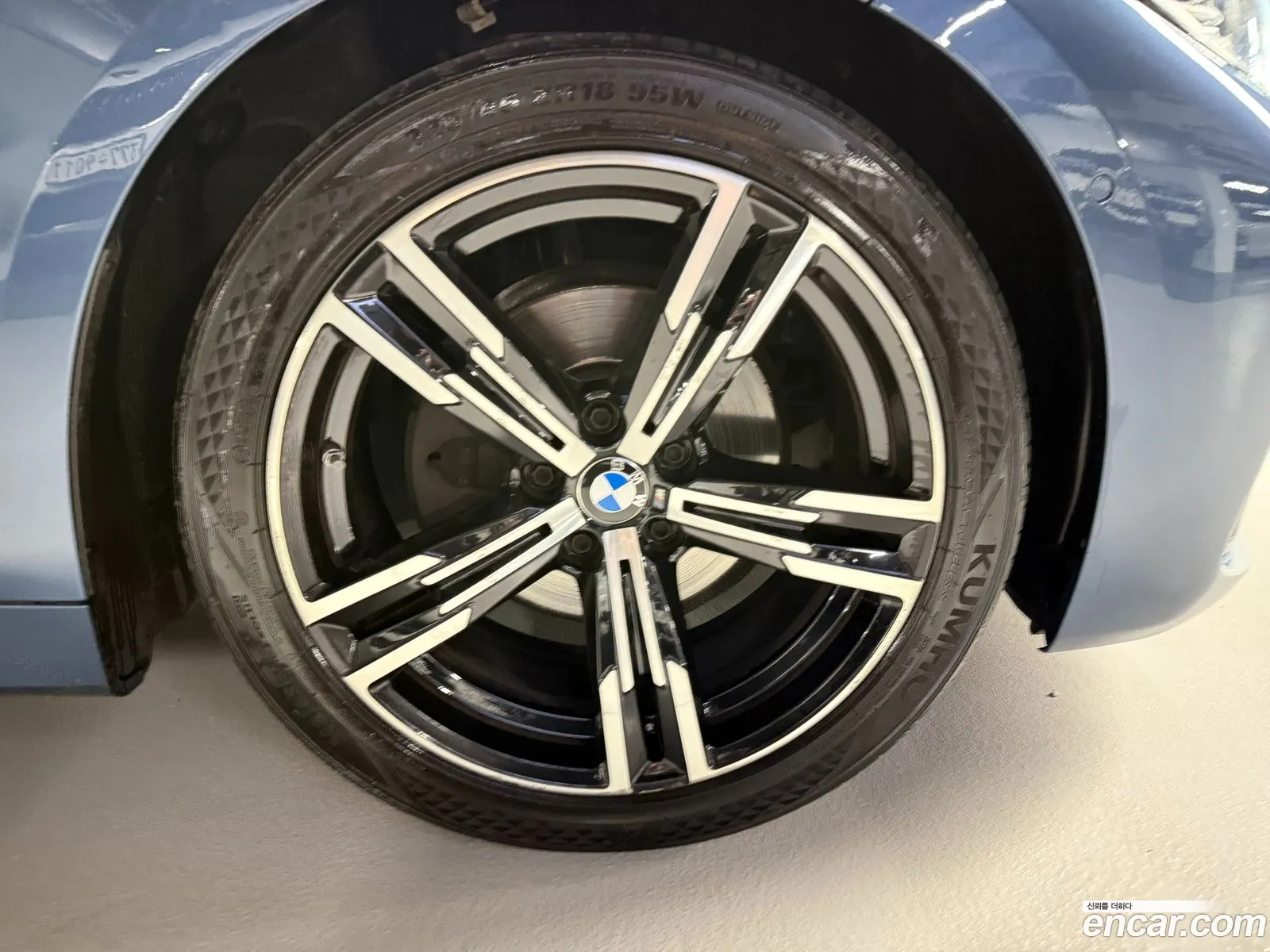 BMW 4 Series 2021 — 18