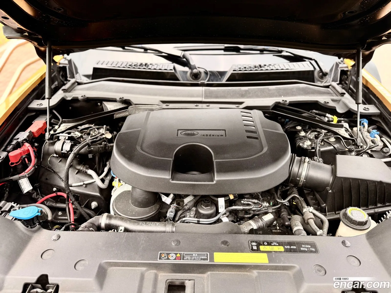 Land Rover Defender 2021 — 4