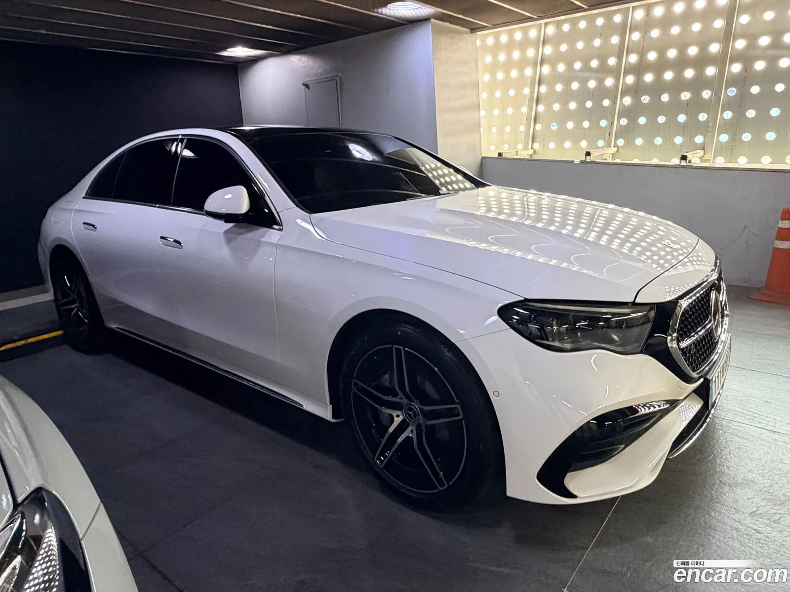 Mercedes-Benz E-Class W214 2026 — 5