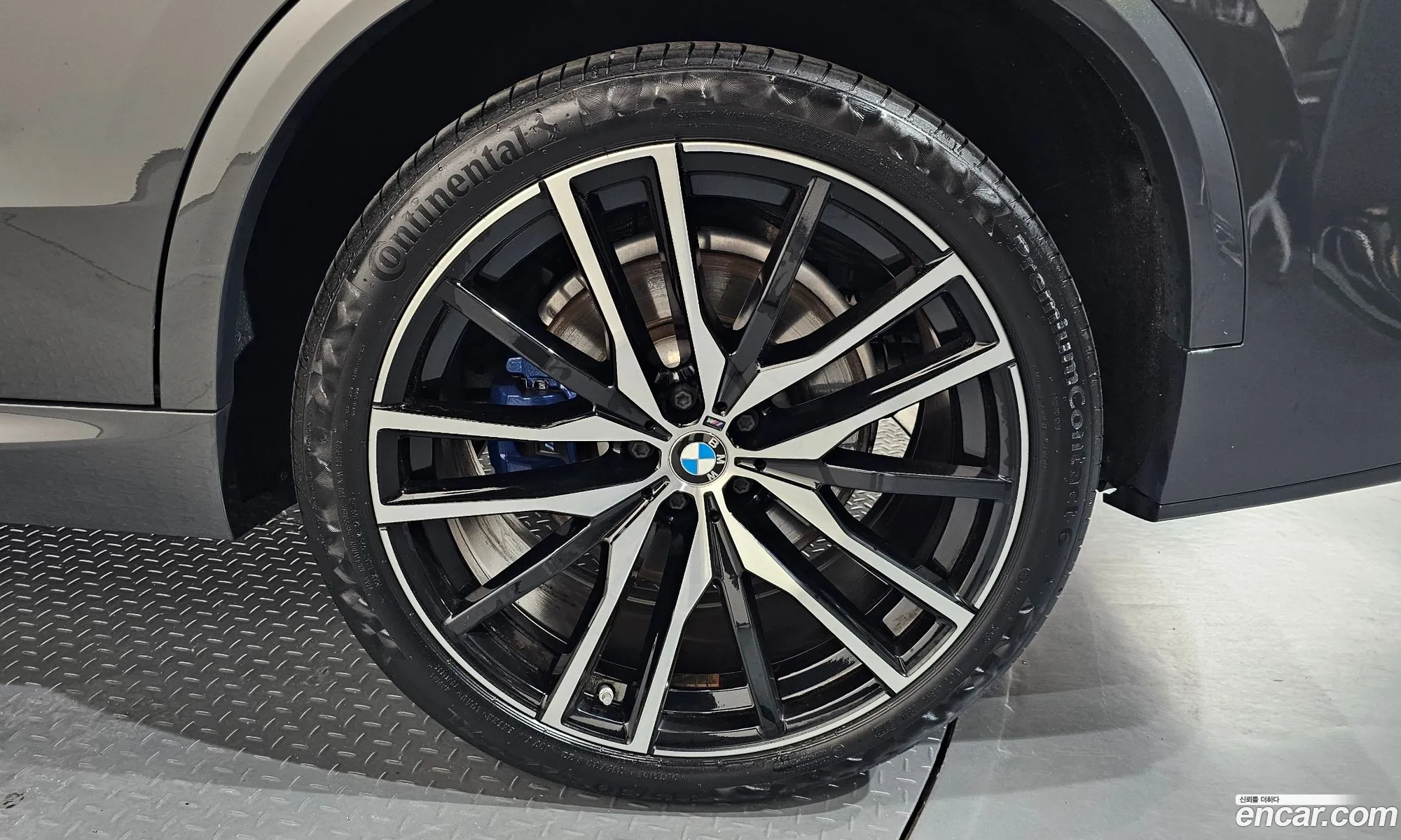 BMW X5 2022 WBATH4108N9L81141 — 22
