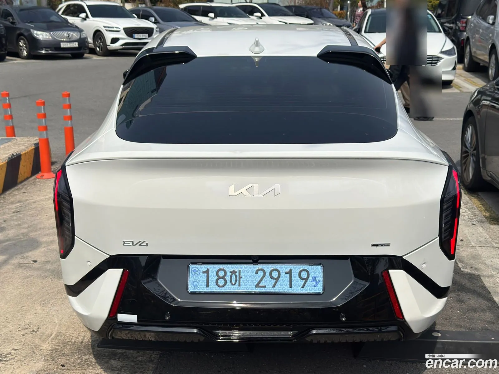 Kia EV4 2026 — 3