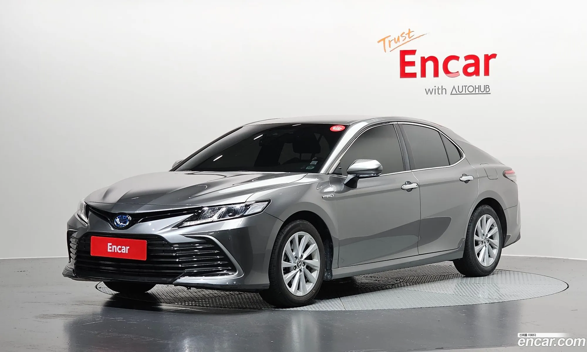 Toyota Camry 2023 — 28