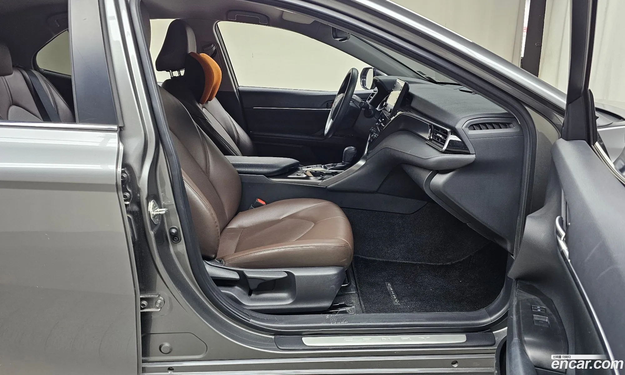 Toyota Camry 2023 — 14