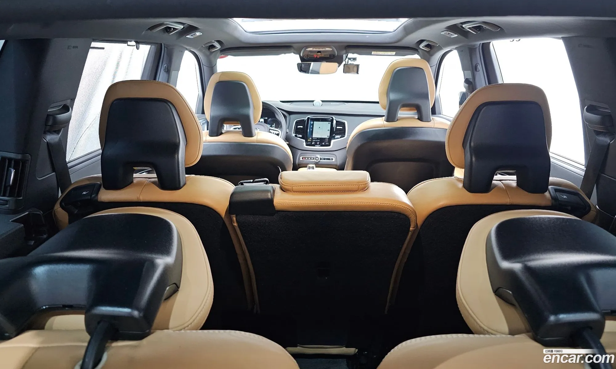 Volvo XC90 2021 — 23