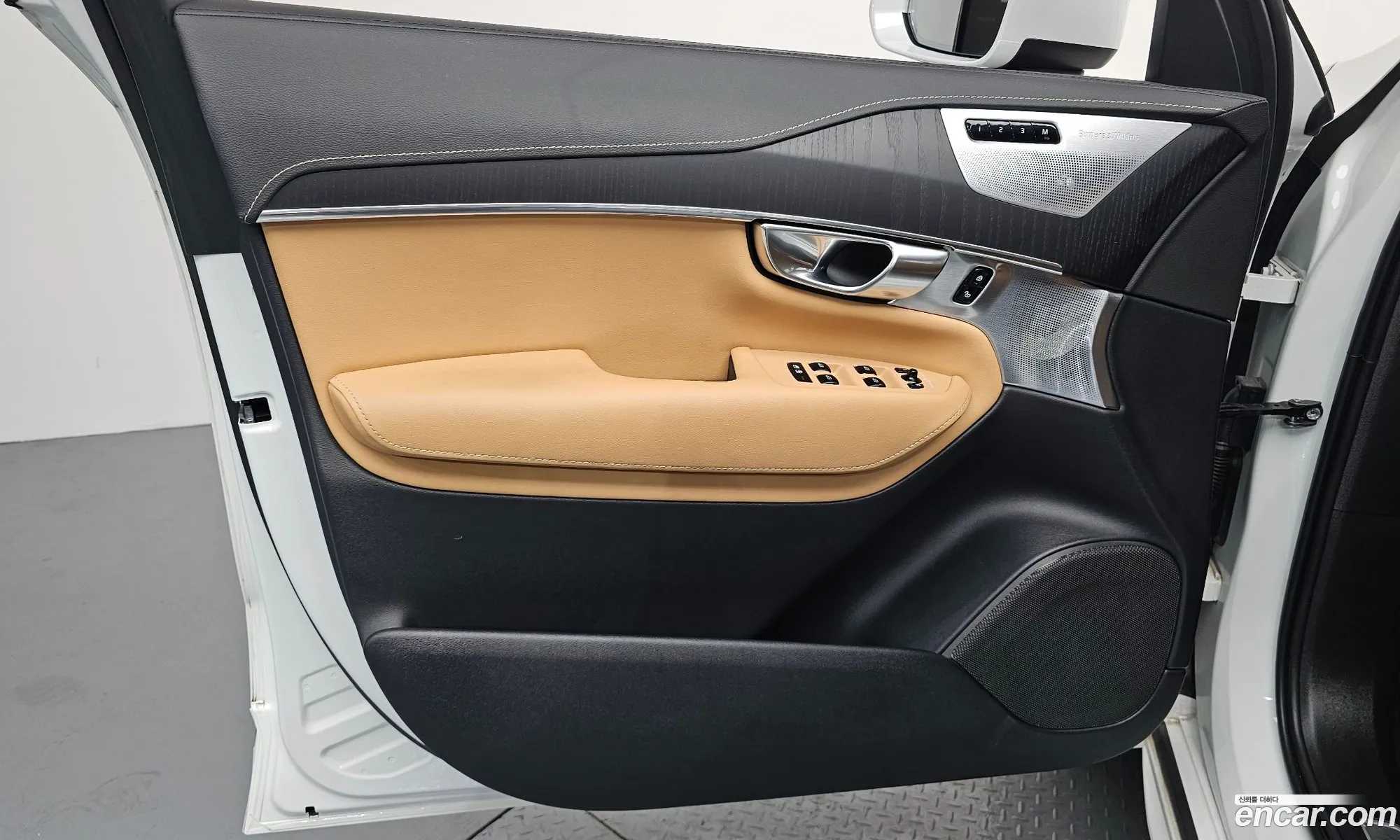 Volvo XC90 2021 — 15