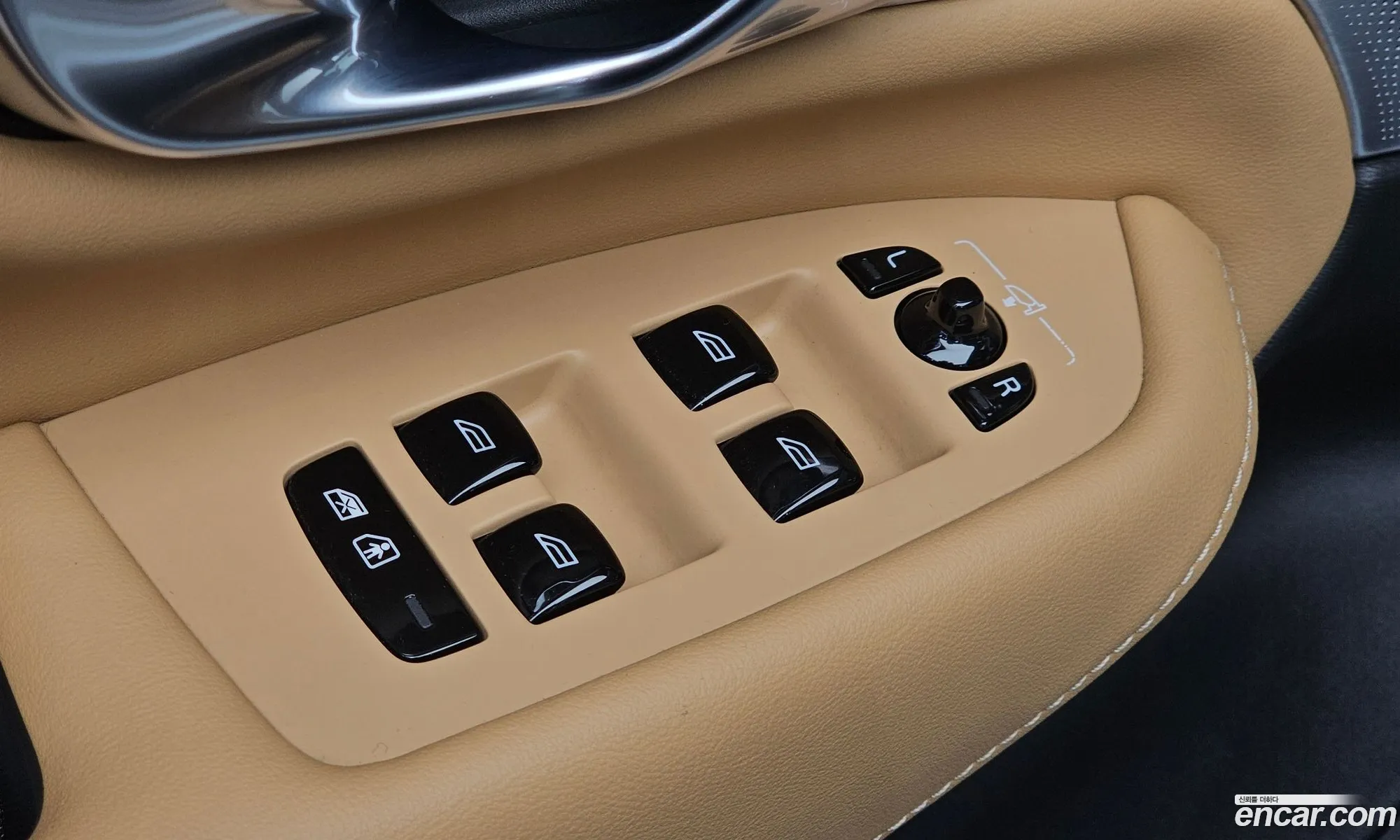 Volvo XC90 2021 — 33