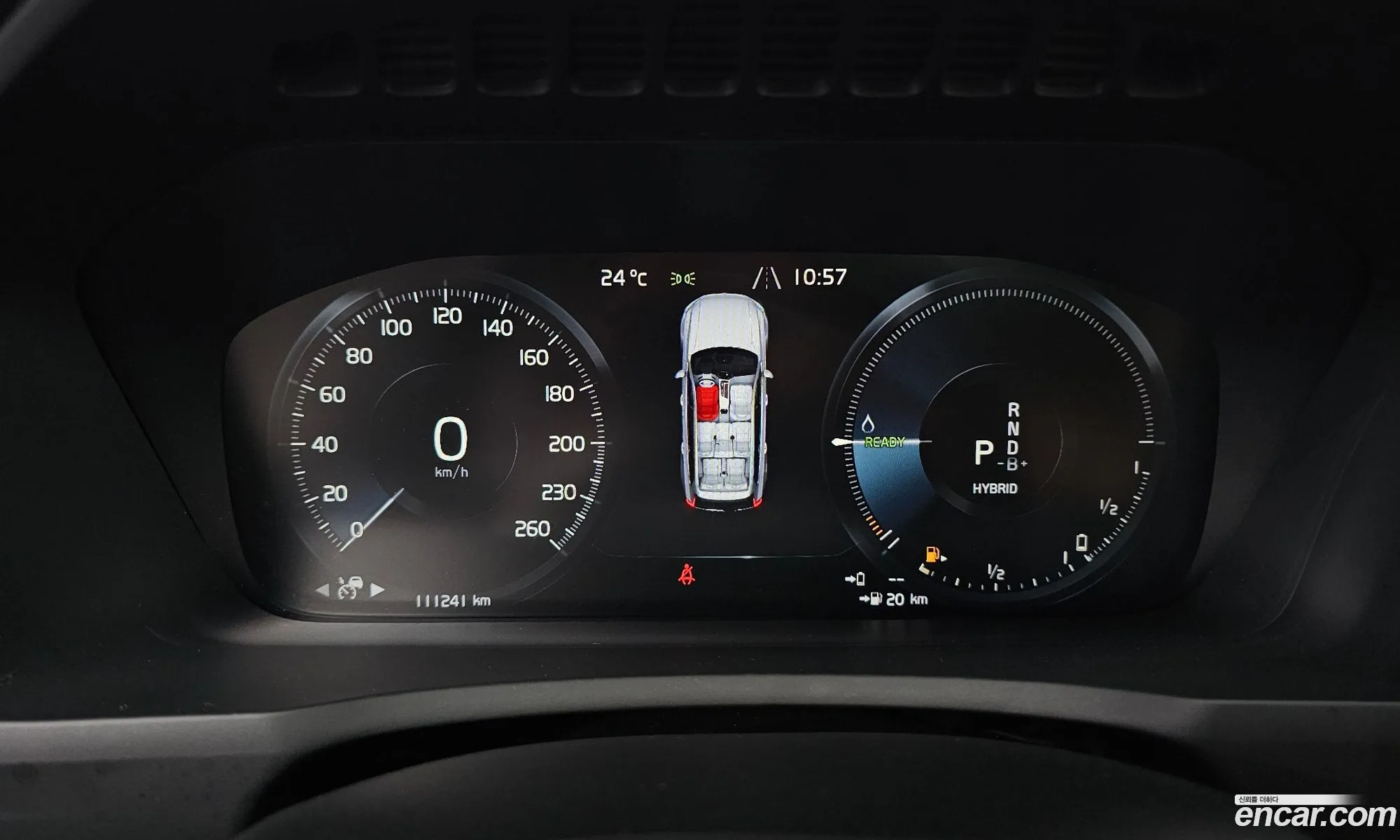 Volvo XC90 2021 — 30