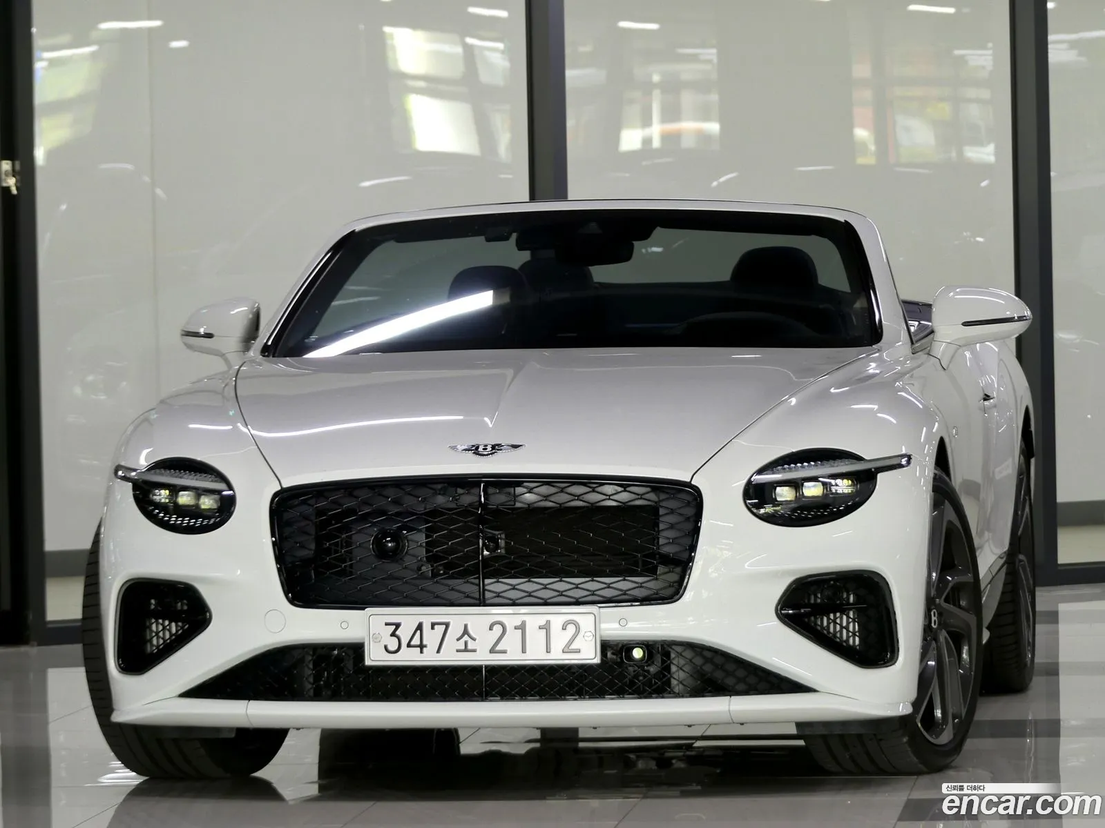 Bentley Continental GT 2025 — 19