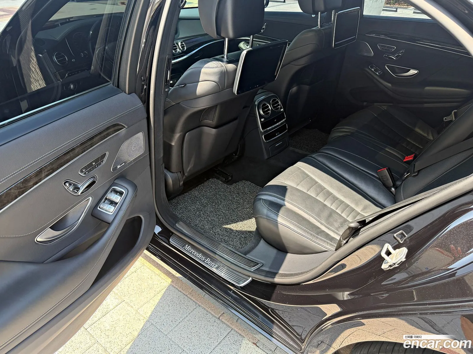 Mercedes-Benz S-Class W222 2016 — 11