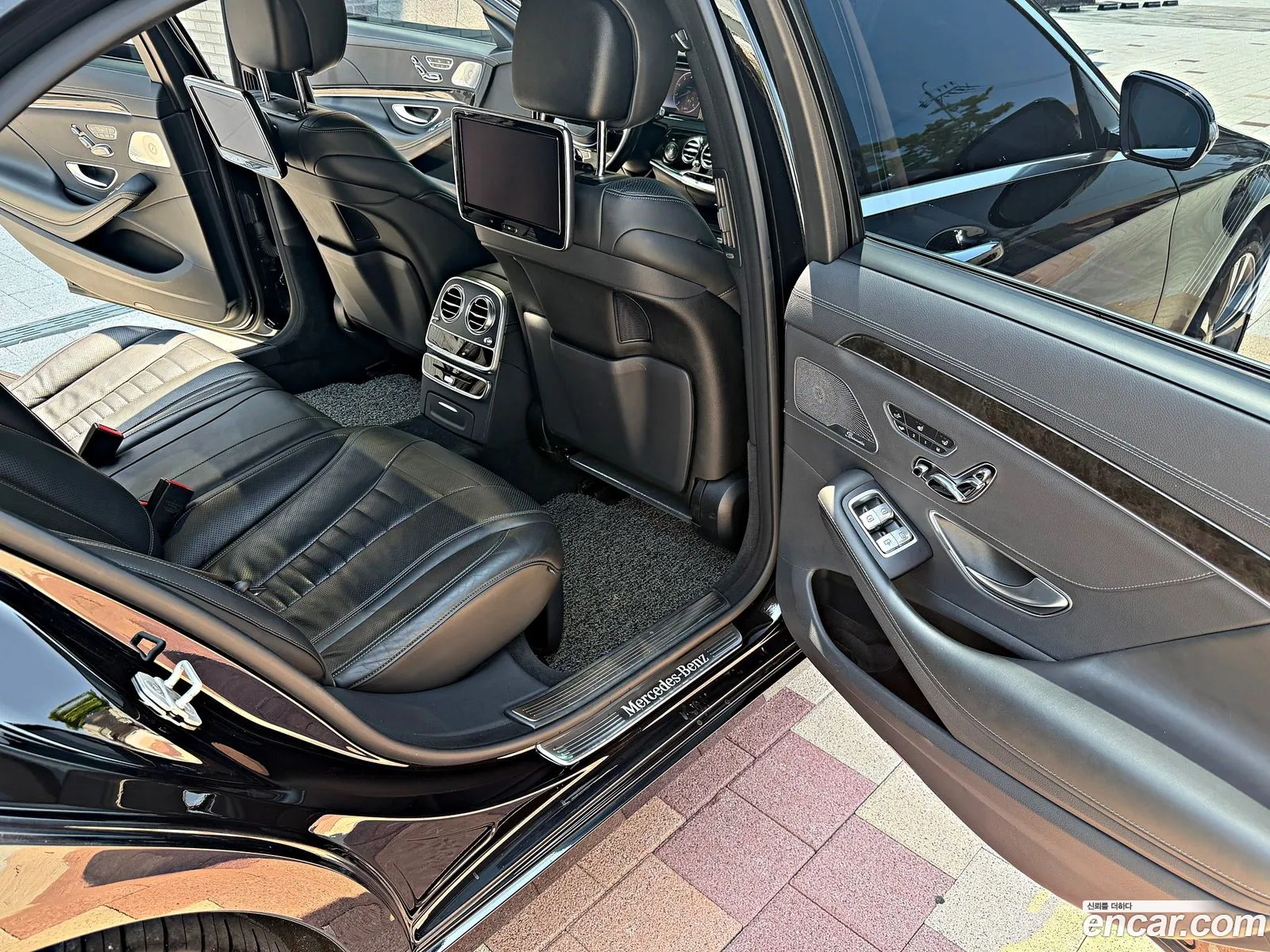Mercedes-Benz S-Class W222 2016 — 15
