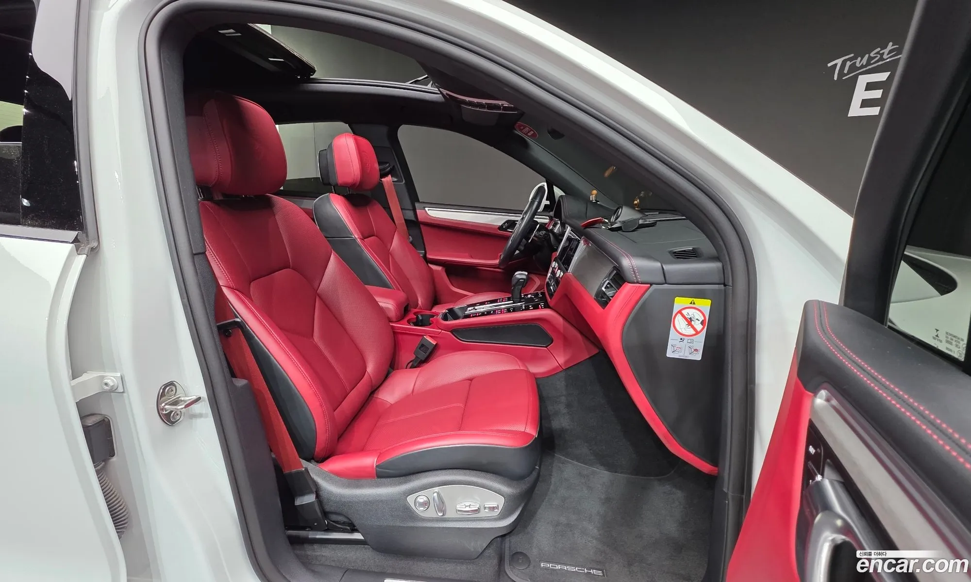 Porsche Macan 2023 WP1AG295XPLB51283 — 30