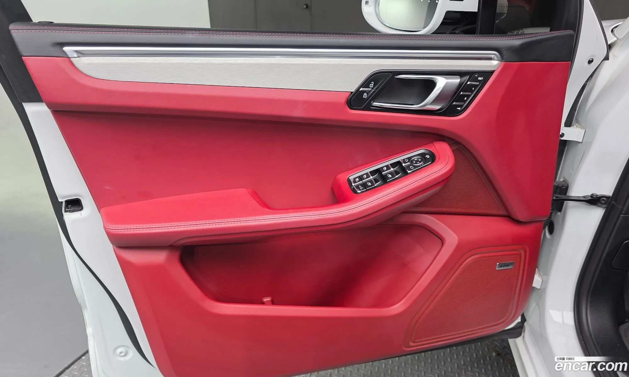Porsche Macan 2023 WP1AG295XPLB51283 — 20