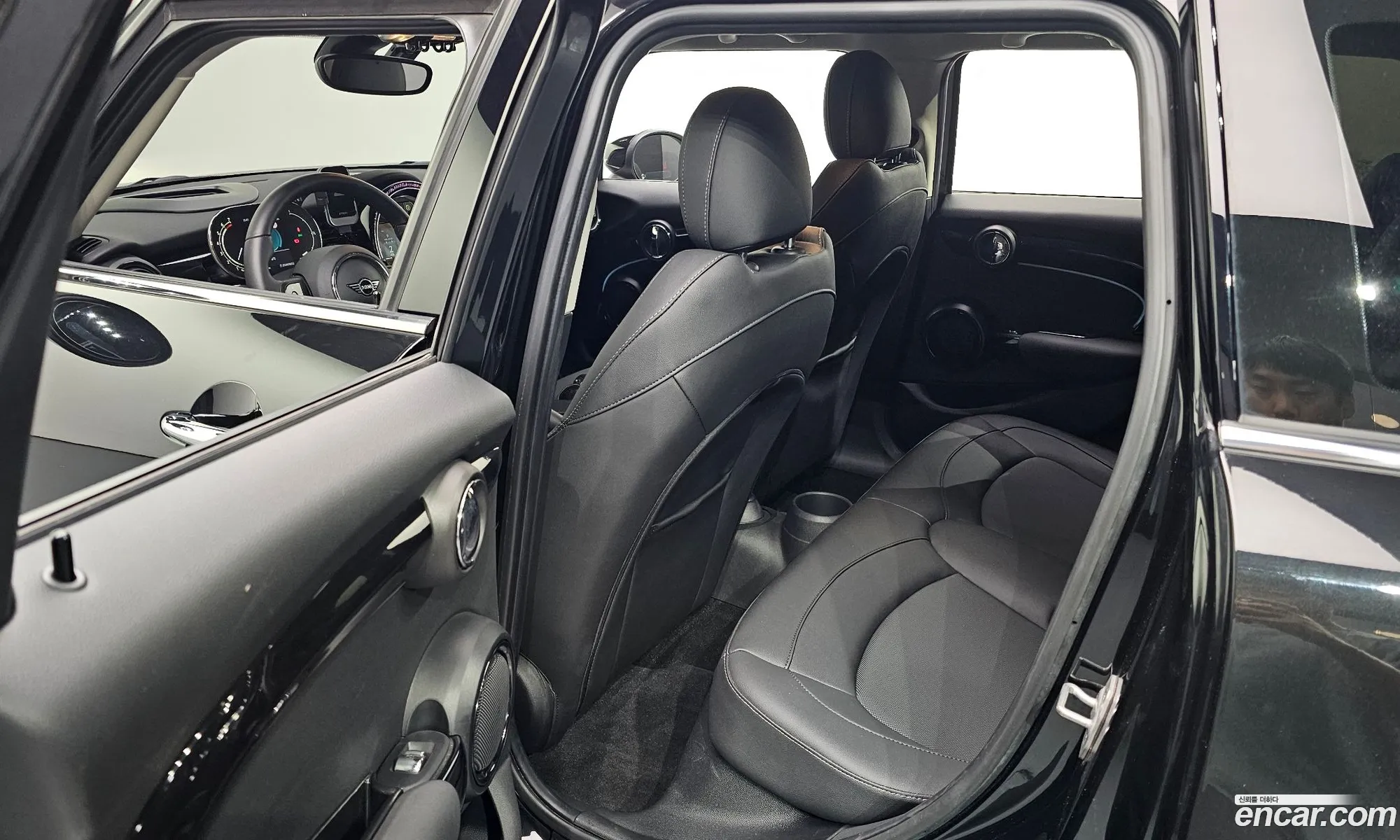 Mini Cooper 2023 — 2