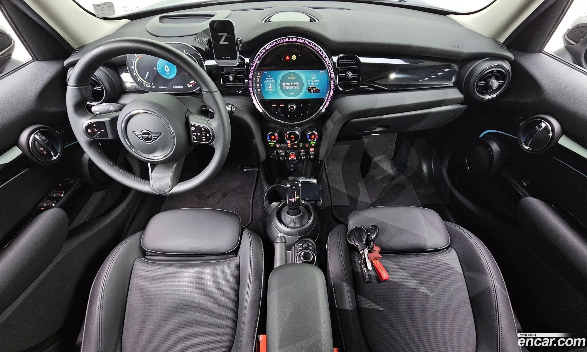 Mini Cooper 2023 — 29