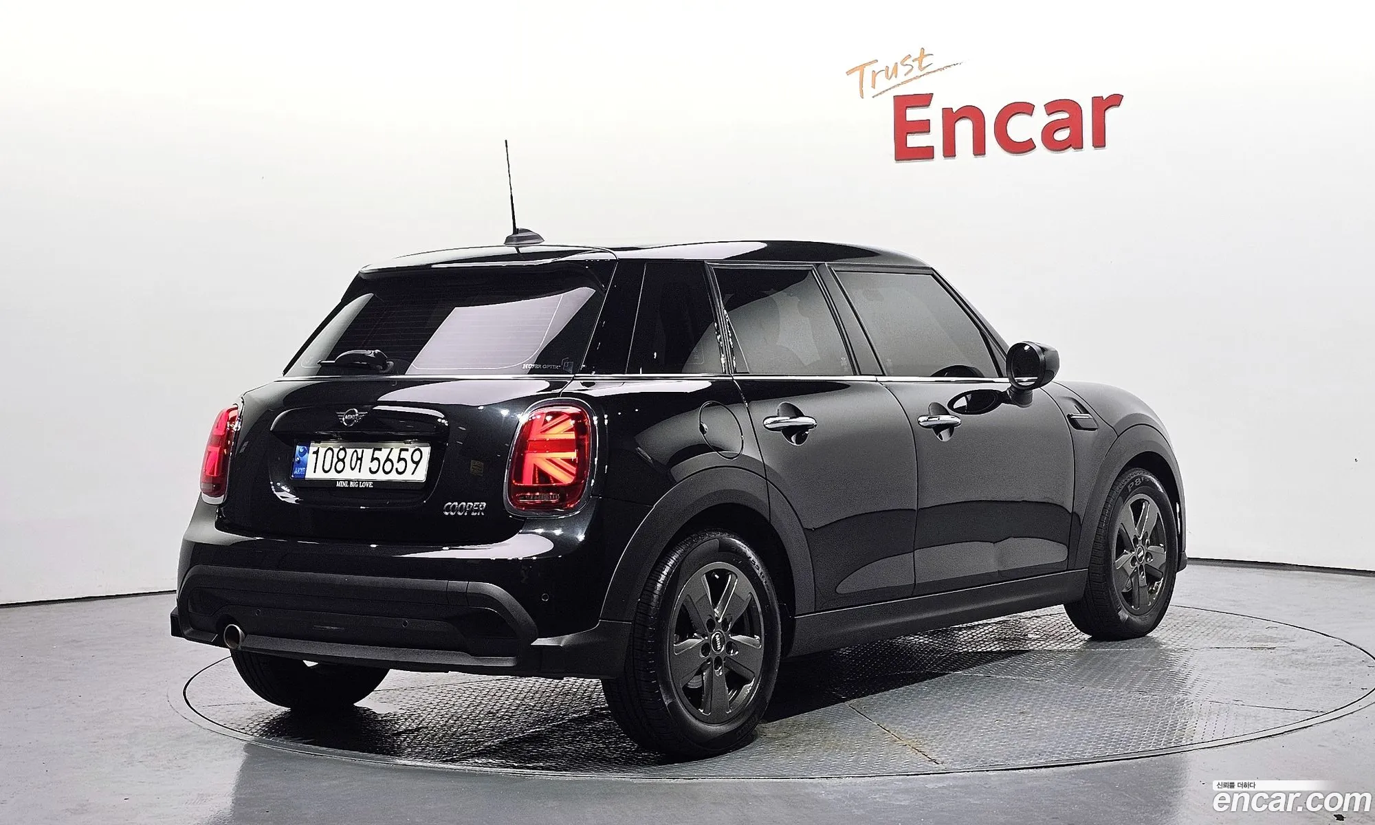 Mini Cooper 2023 — 20