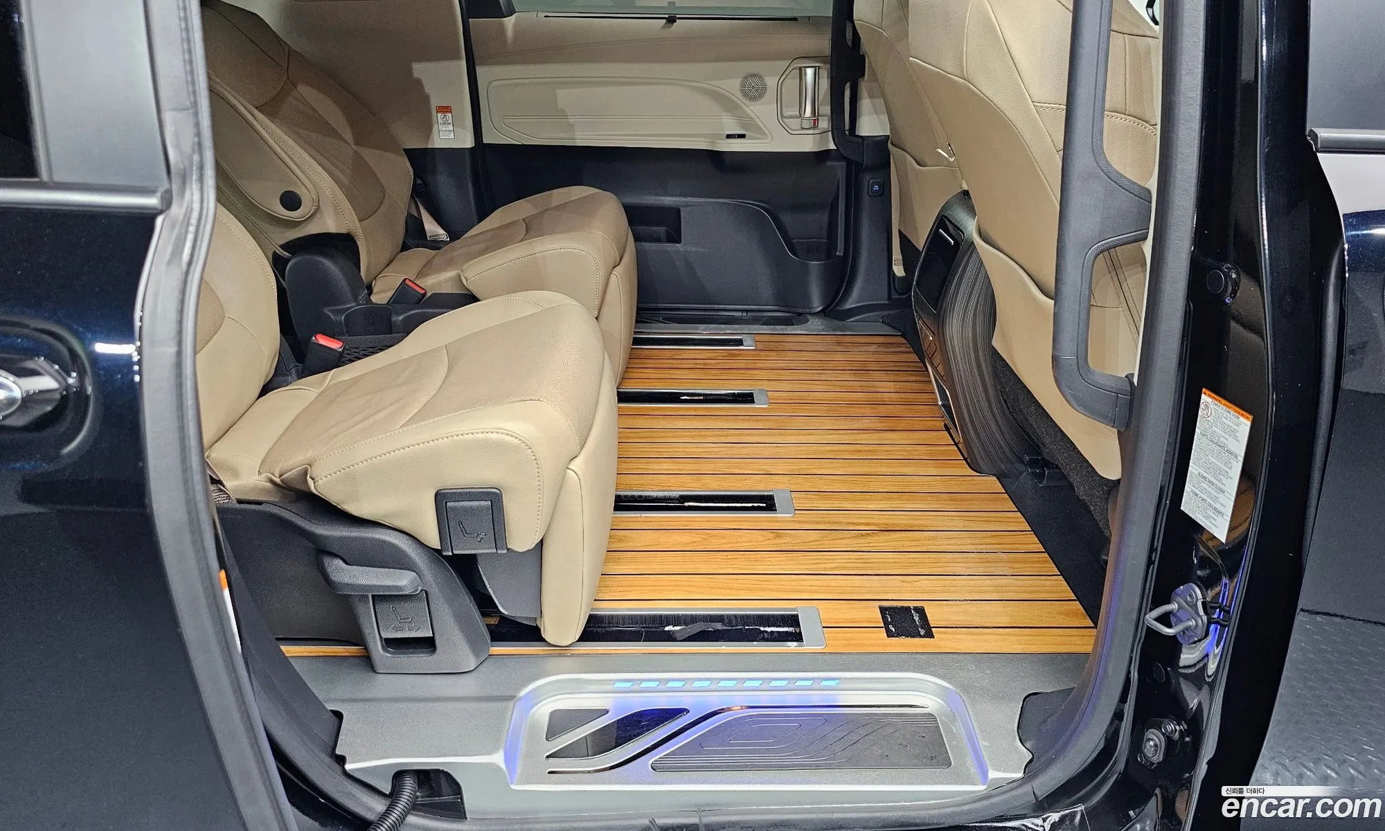 Toyota Sienna 2024 — 5