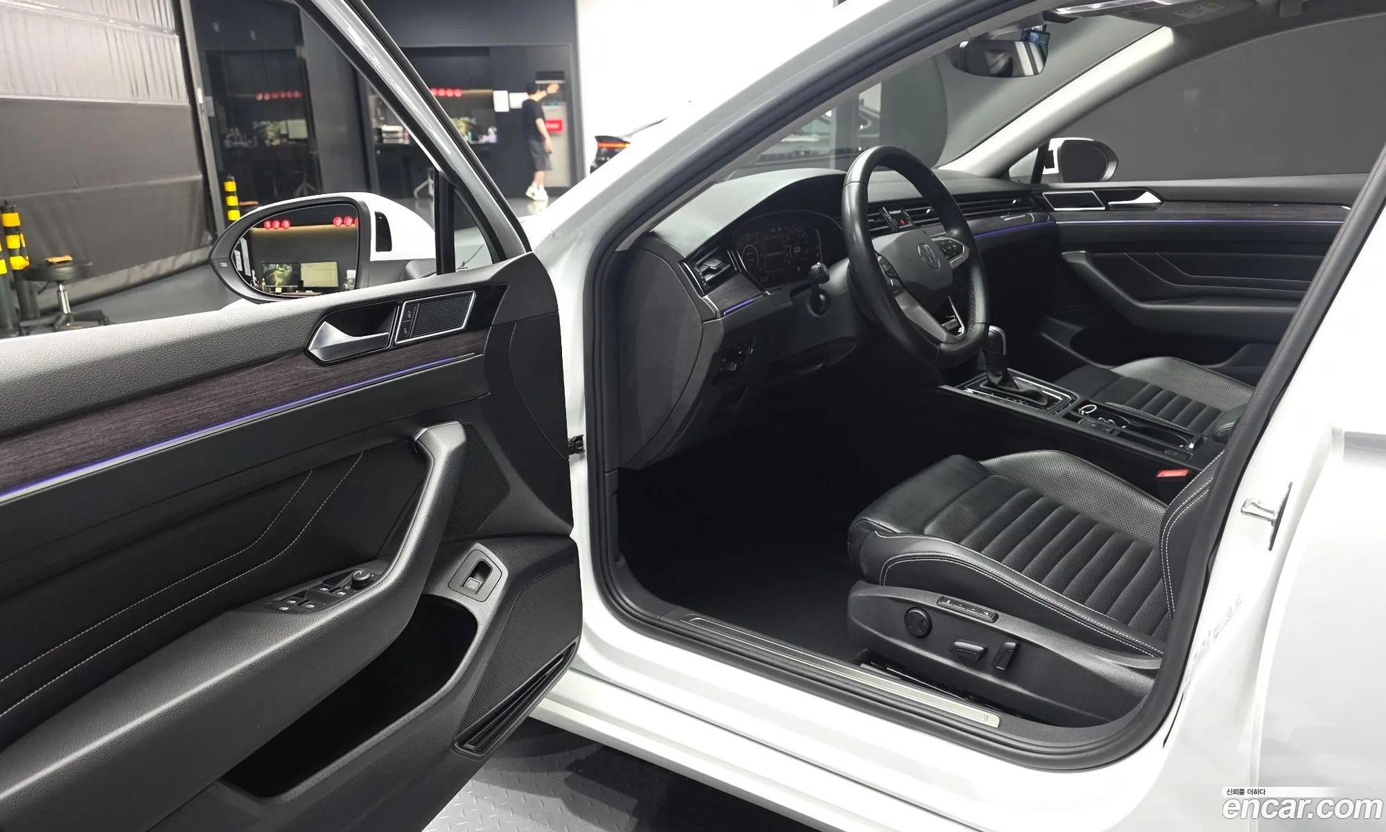 Volkswagen Passat GT 2021 — 17