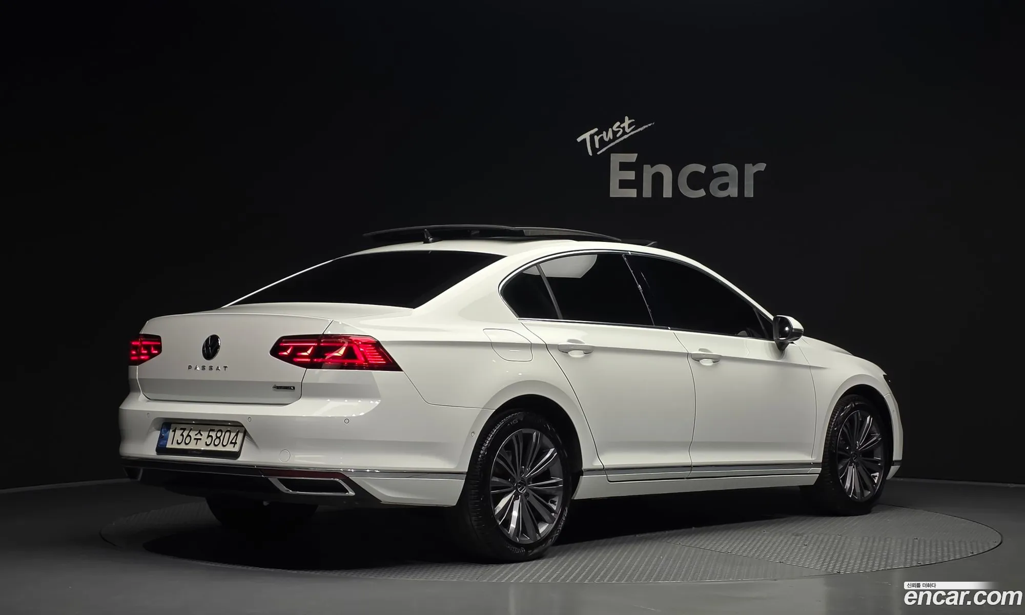 Volkswagen Passat GT 2021 — 4