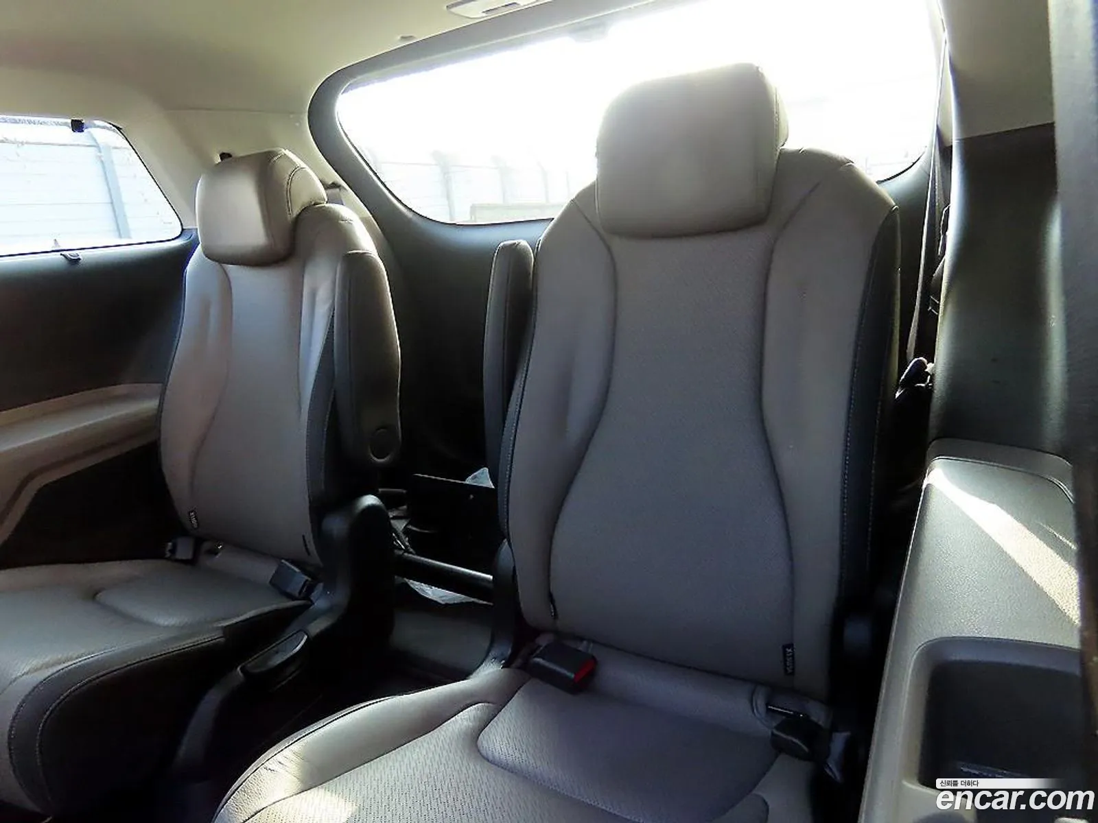 Kia Carnival 2024 — 3