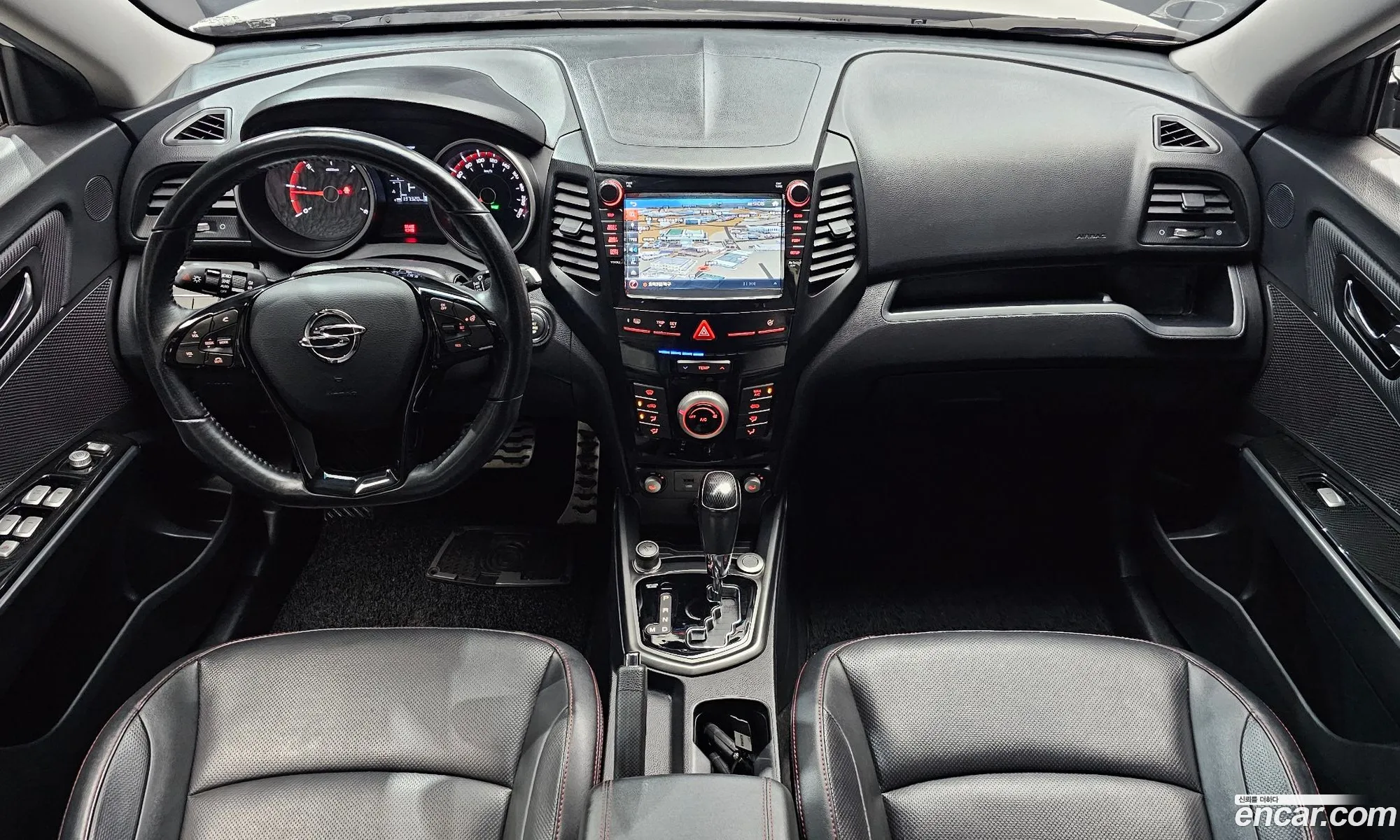 KG Mobility (SsangYong) Tivoli Air 2016 — 3