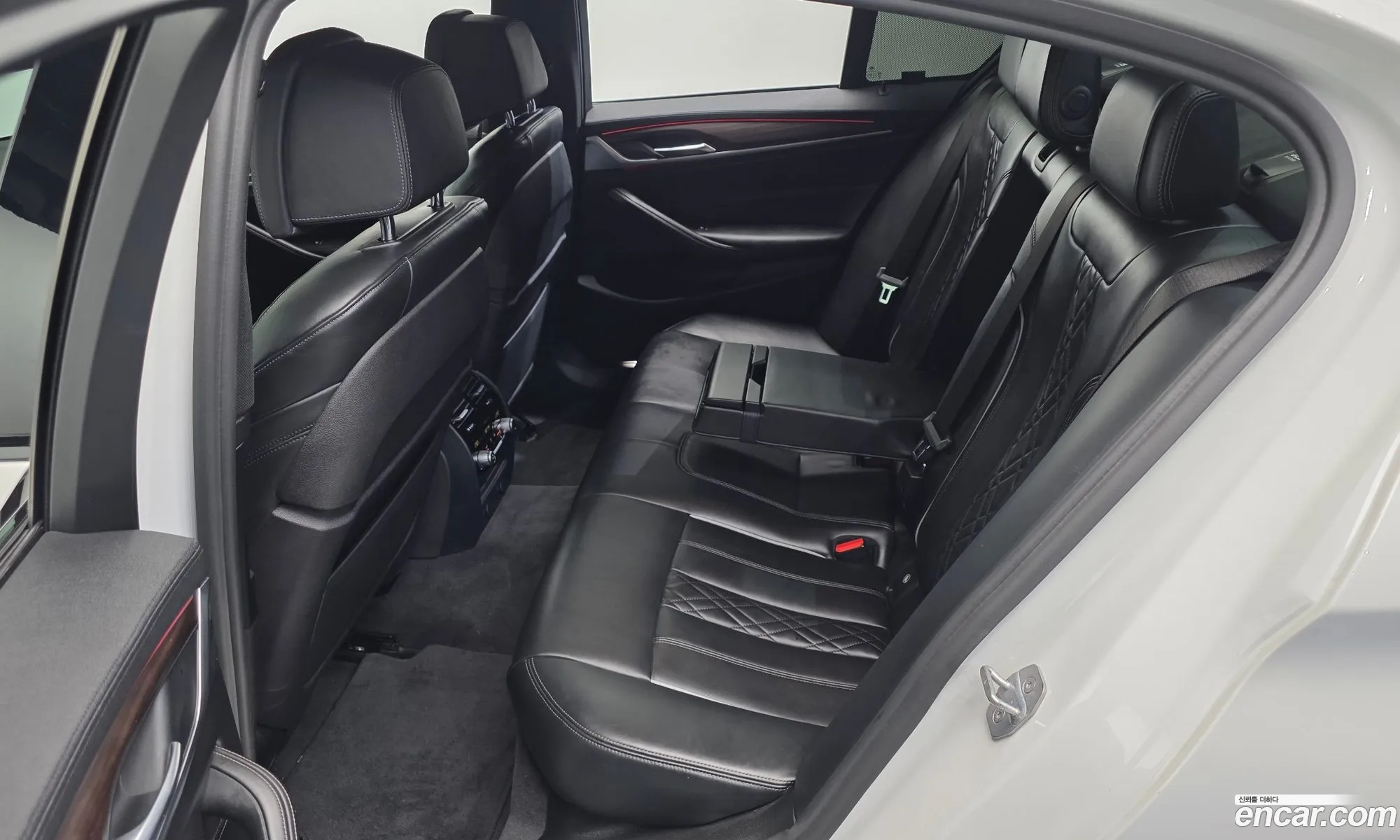 BMW 5 Series 2017 WBAJD310XHWA90369 — 10