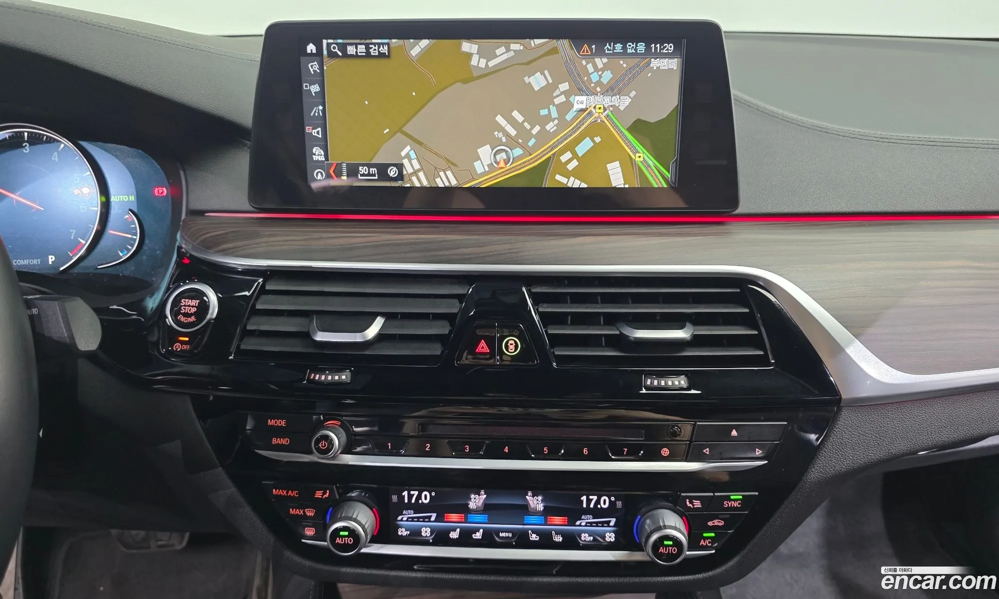 BMW 5 Series 2017 WBAJD310XHWA90369 — 11