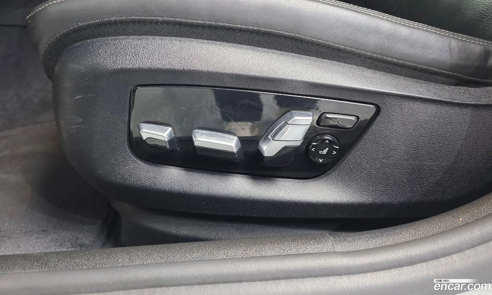 BMW 5 Series 2017 WBAJD310XHWA90369 — 24